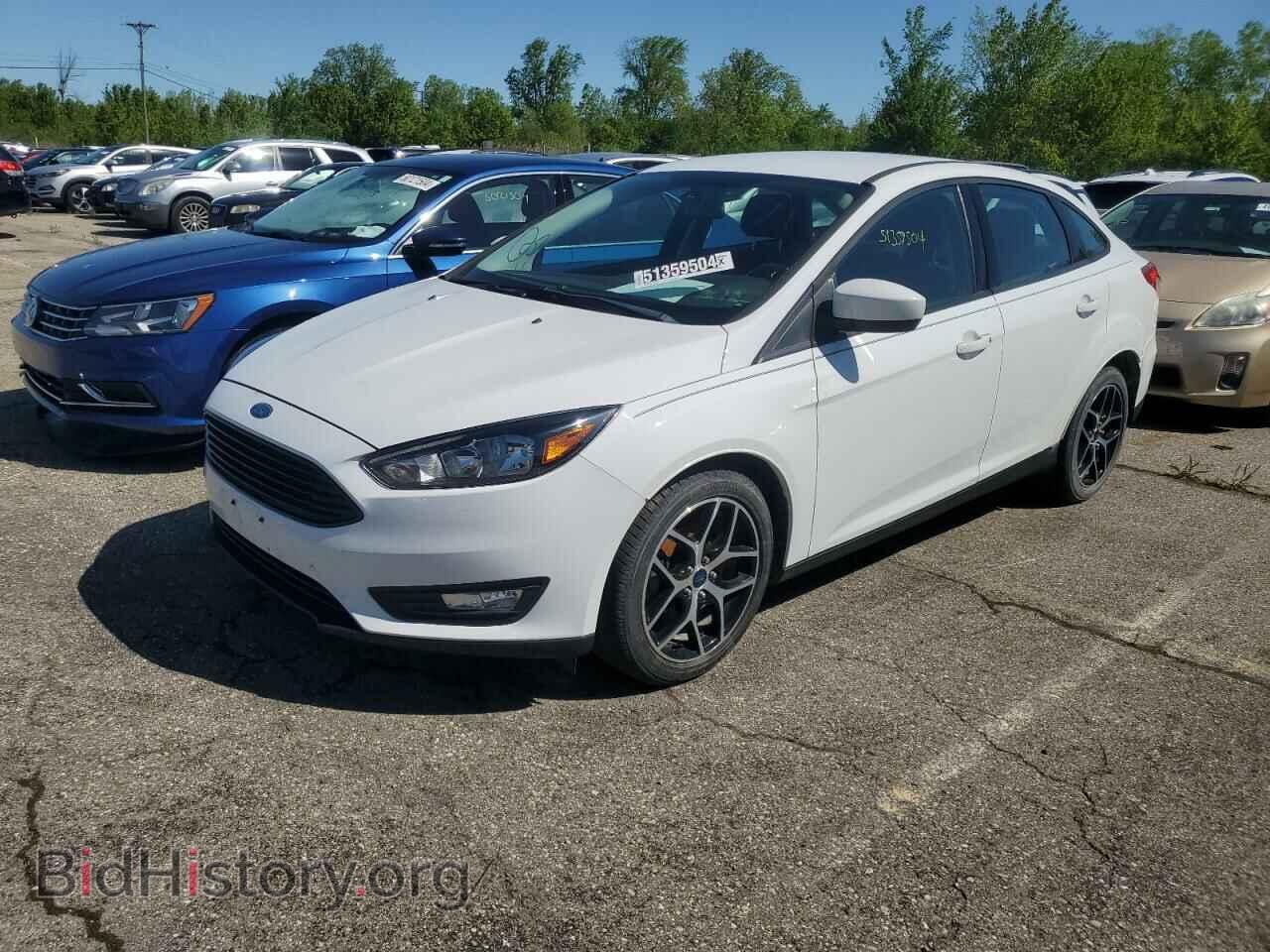 Photo 1FADP3FEXJL266892 - FORD FOCUS 2018