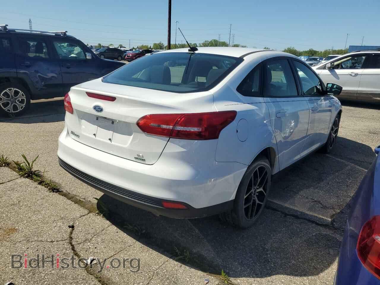 2018 FORD FOCUS - VIN: 1FADP3FEXJL266892 - Photo 3