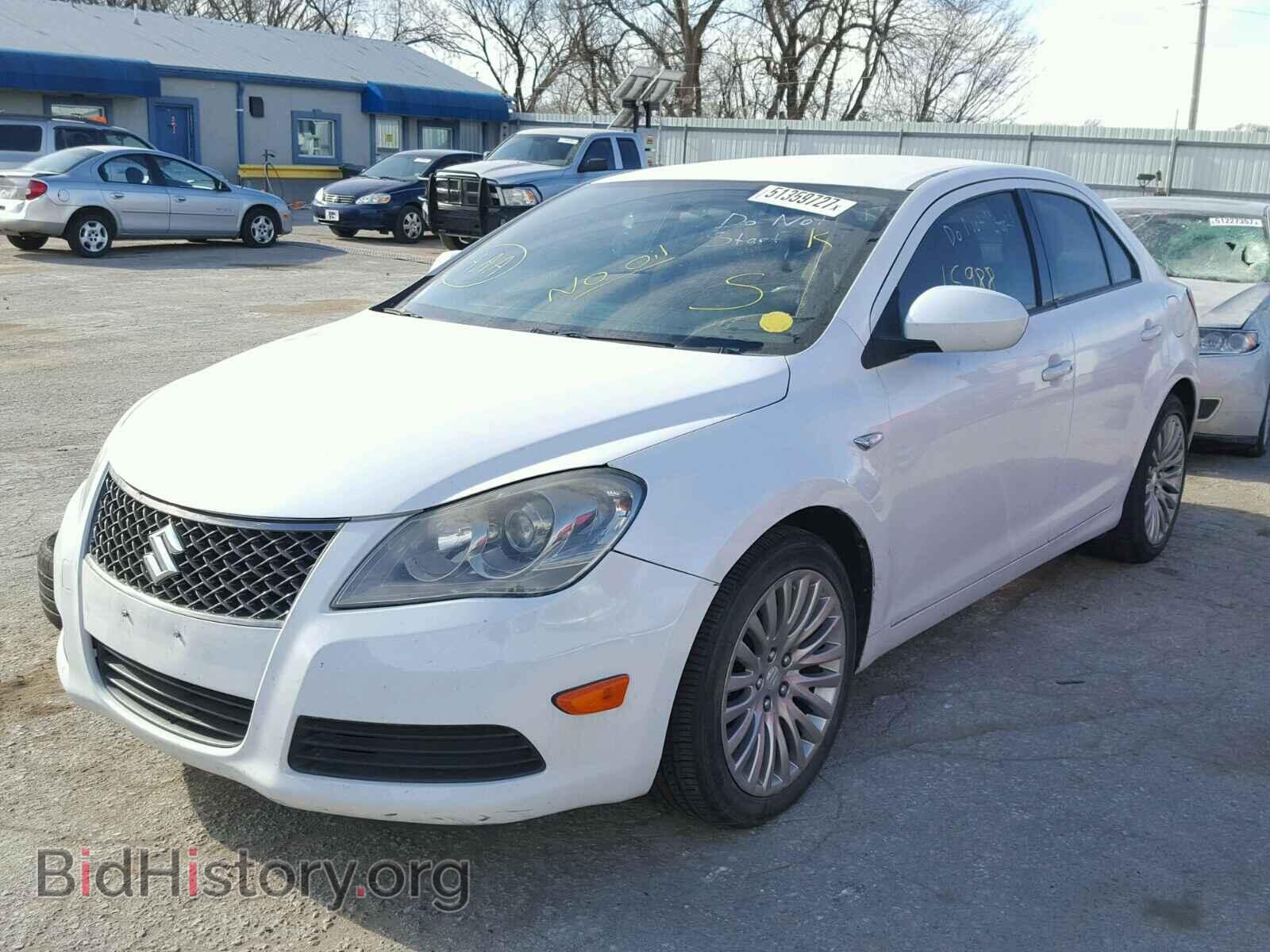 2011 SUZUKI KIZASHI - VIN: JS2RF9A34B6110820 - Фото 2