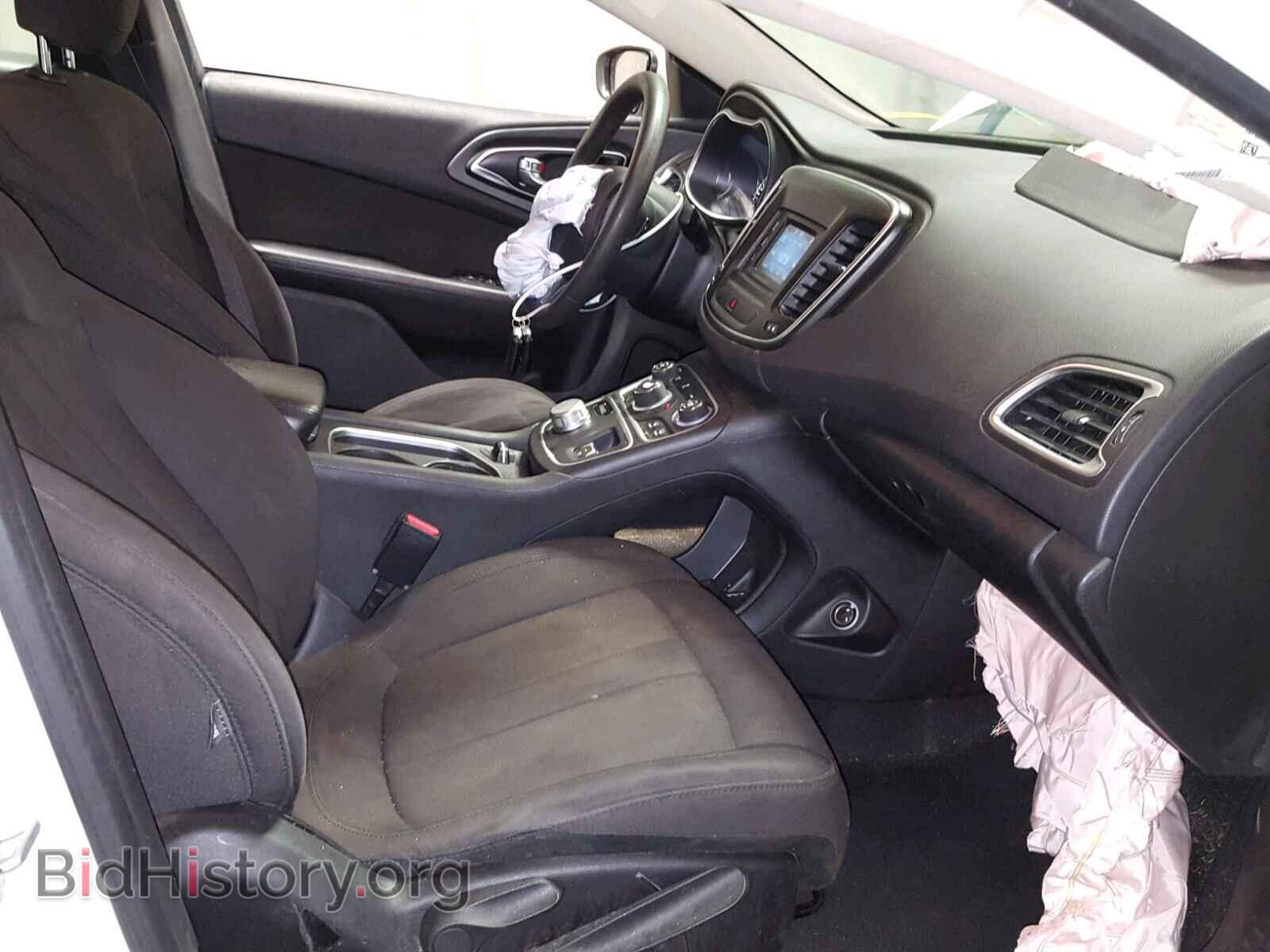 2016 CHRYSLER 200 - VIN: 1C3CCCABXGN102297 - Фото 5