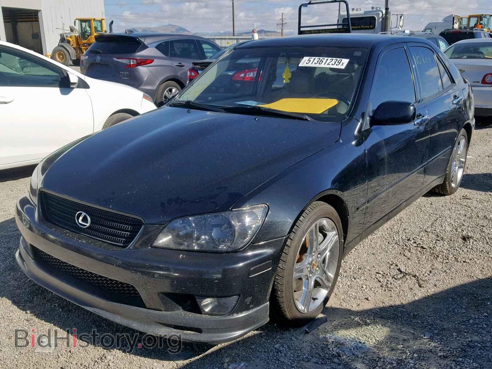 2001 LEXUS IS - VIN: JTHBD182410028005 - Фото 2