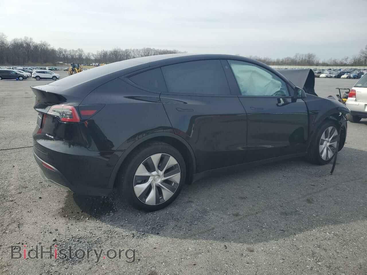 2022 TESLA MODEL Y - VIN: 7SAYGAEE3NF310888 - Photo 3