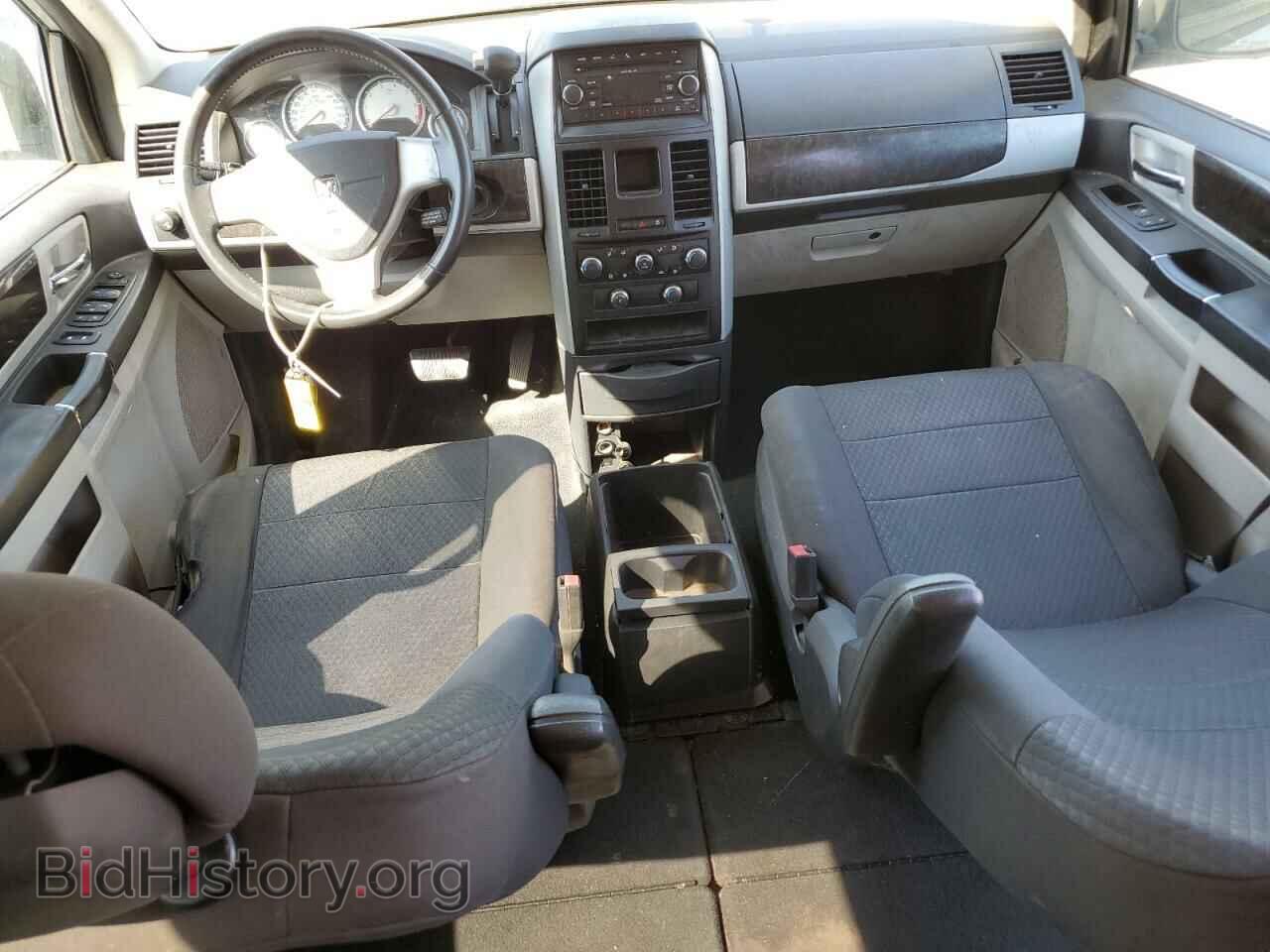 2010 DODGE CARAVAN - VIN: 2D4RN5D11AR283883 - Фото 8