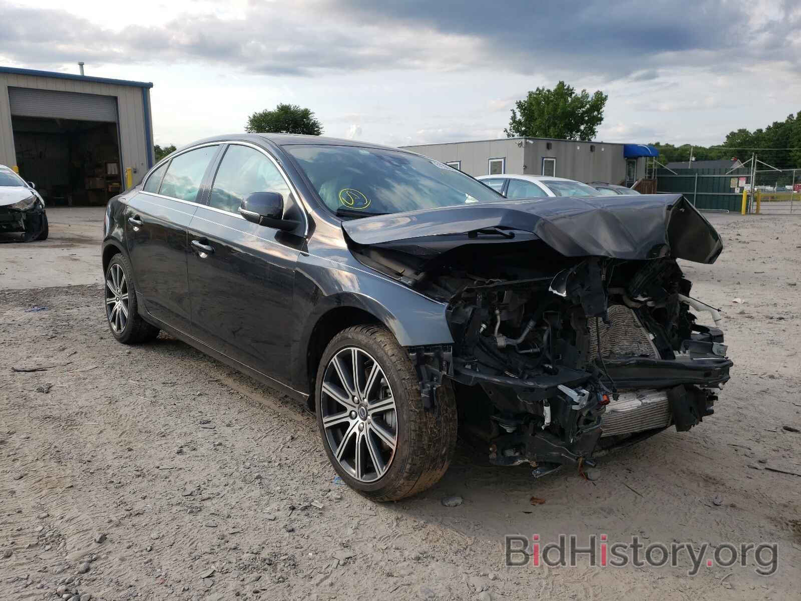 Photo LYV402TK8HB131430 - VOLVO S60 2017