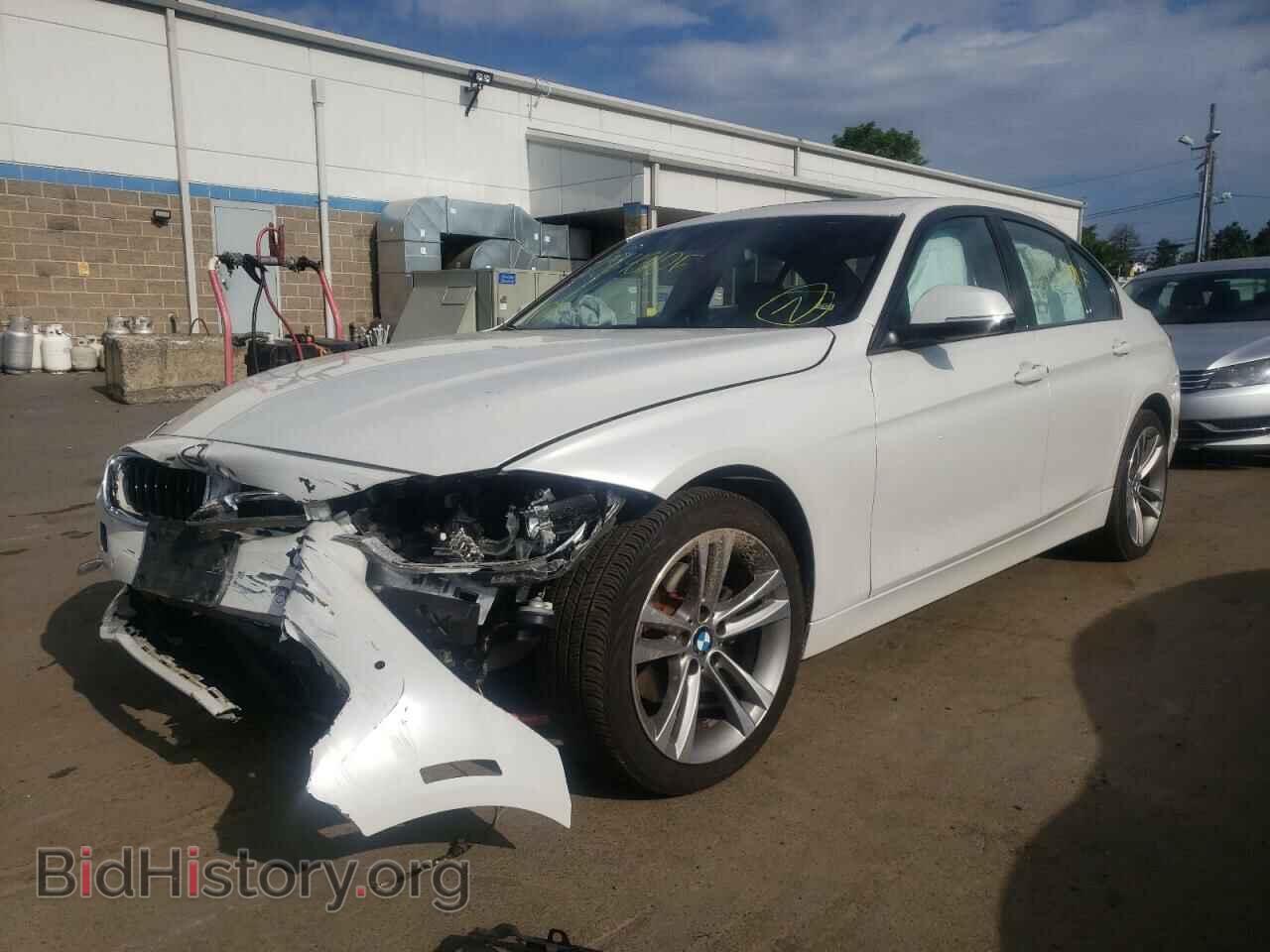 2016 BMW 3 SERIES - VIN: WBA8E3G56GNU04177 - Фото 2