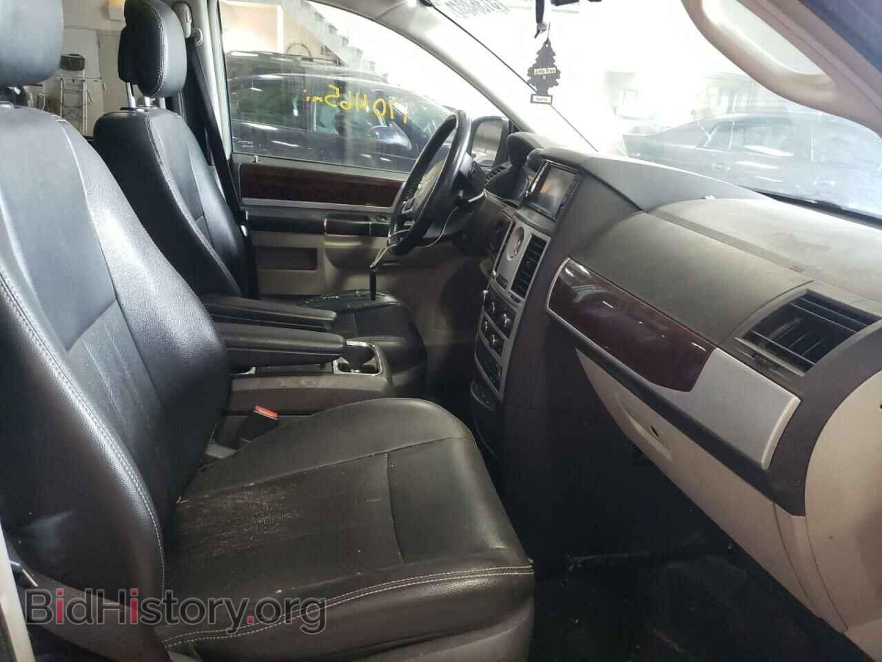 2010 CHRYSLER MINIVAN - VIN: 2A4RR8DX2AR479848 - Фото 5