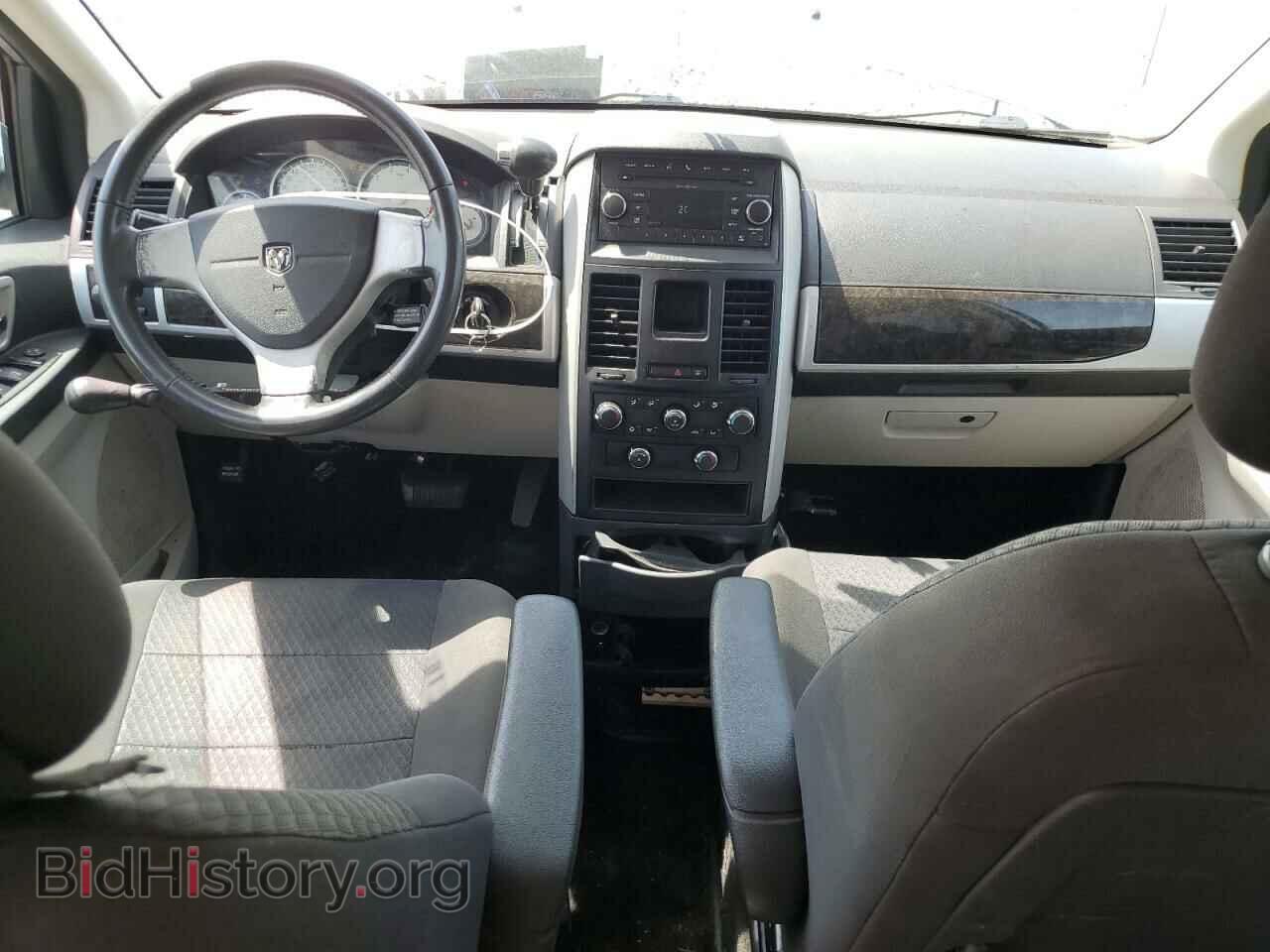 2010 DODGE CARAVAN - VIN: 2D4RN5D17AR460145 - Фото 8