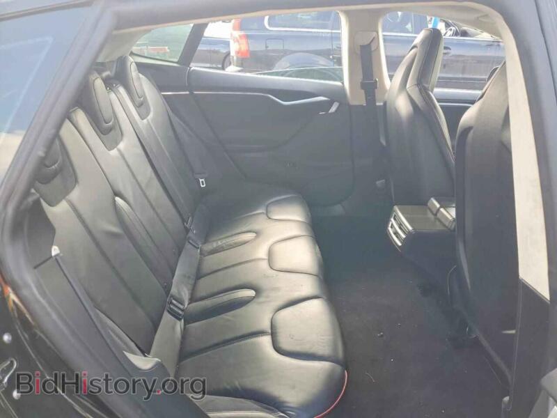 2013 Tesla MODEL S (VIN 5YJSA1DP9DFP12971) — фото 10 из 13