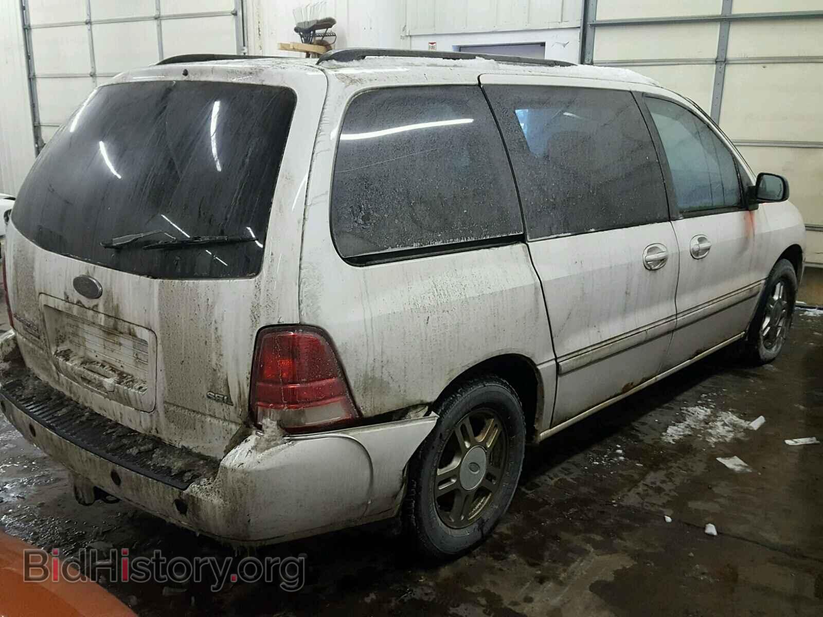 2005 FORD FREESTAR - VIN: 2FMDA52255BA38769 - Фото 4