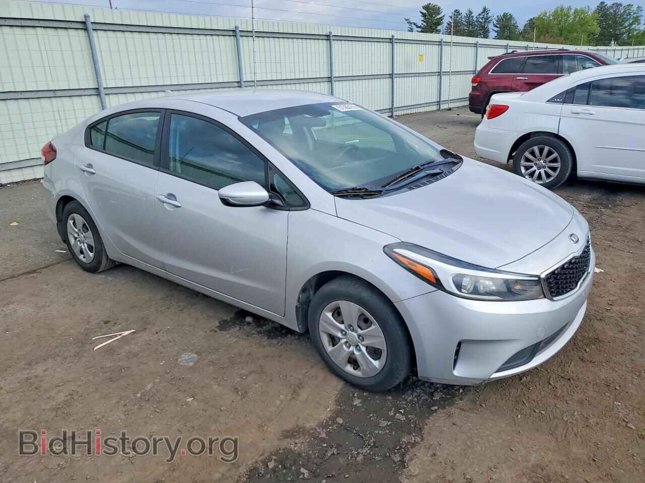 2017 KIA FORTE - VIN: 3KPFK4A78HE138993 - Фото 4