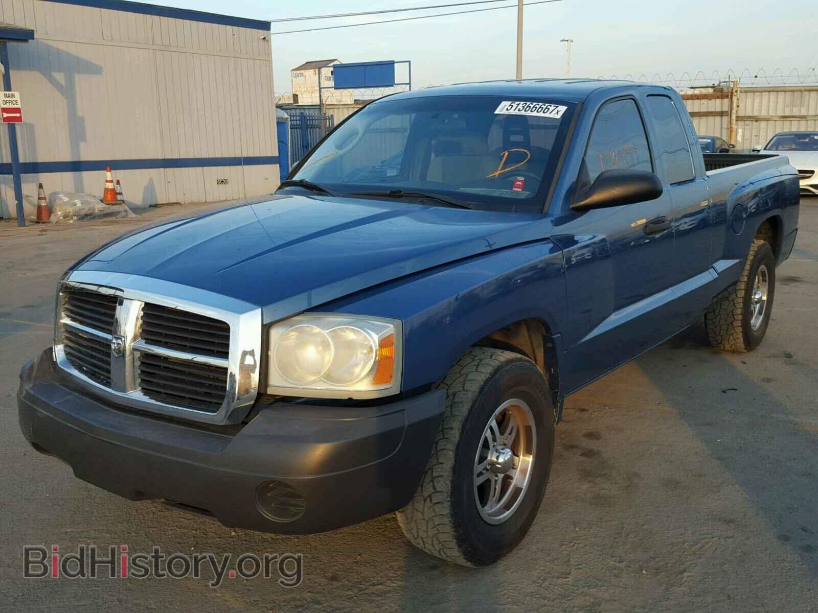 2005 DODGE DAKOTA - VIN: 1D7HE22KX5S258638 - Фото 2