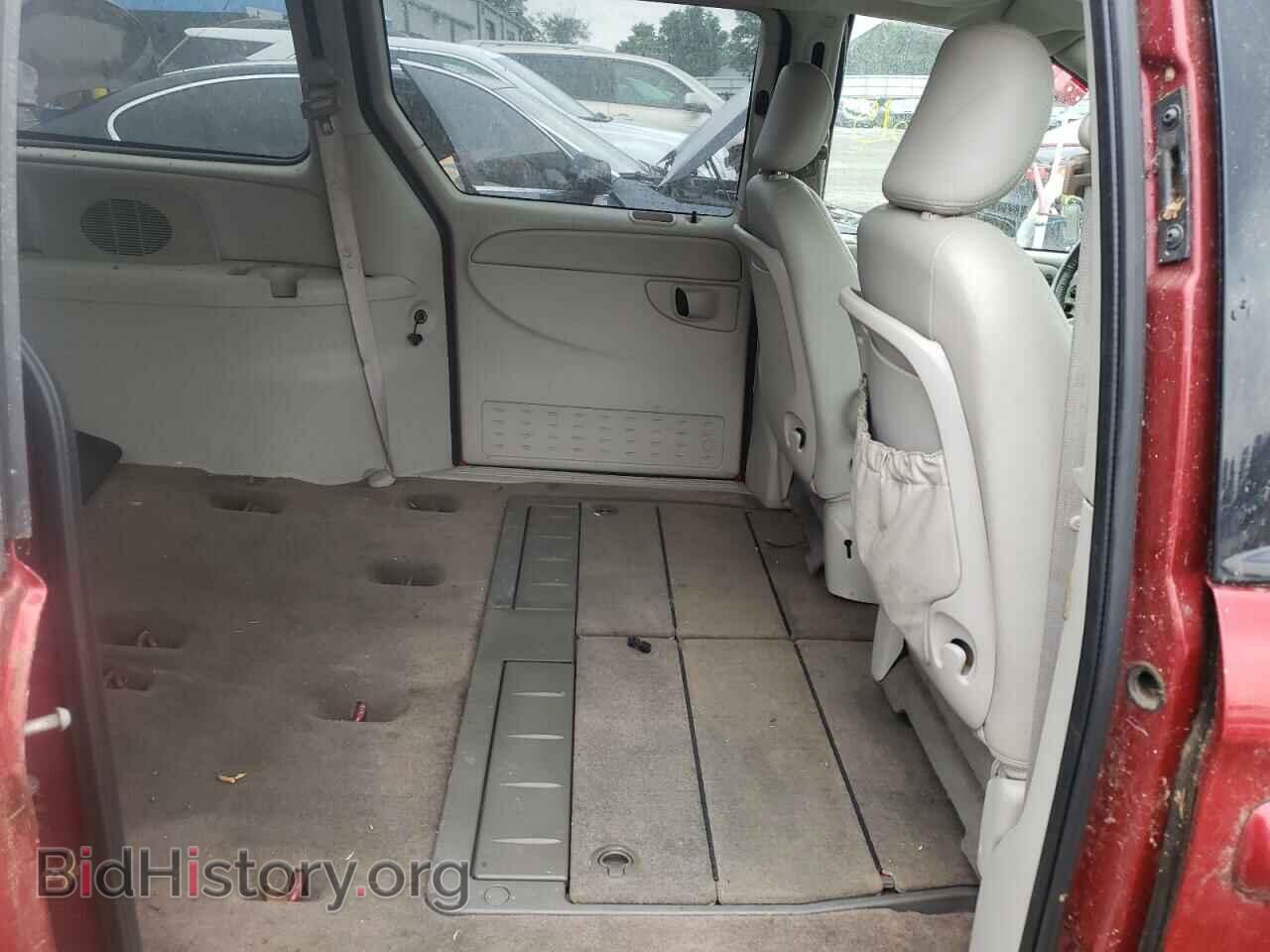 2007 CHRYSLER MINIVAN - VIN: 2A8GP54L47R317364 - Фото 6