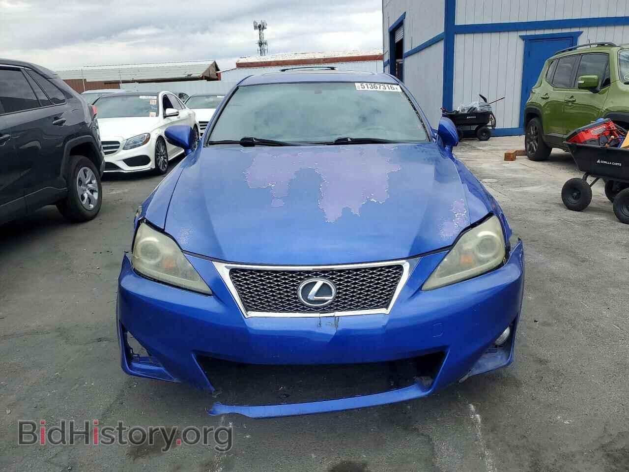 2011 LEXUS IS - VIN: JTHBF5C29B5155975 - Photo 5