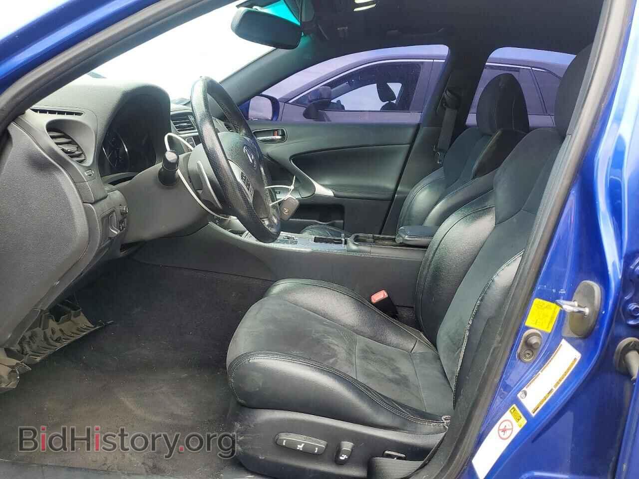 2011 LEXUS IS - VIN: JTHBF5C29B5155975 - Photo 7