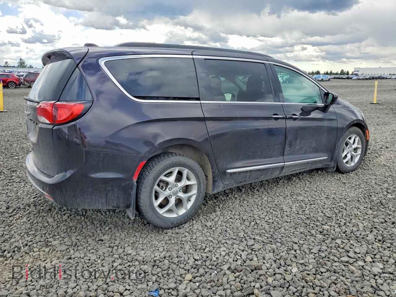 2017 CHRYSLER PACIFICA - VIN: 2C4RC1BG1HR553093 - Photo 3