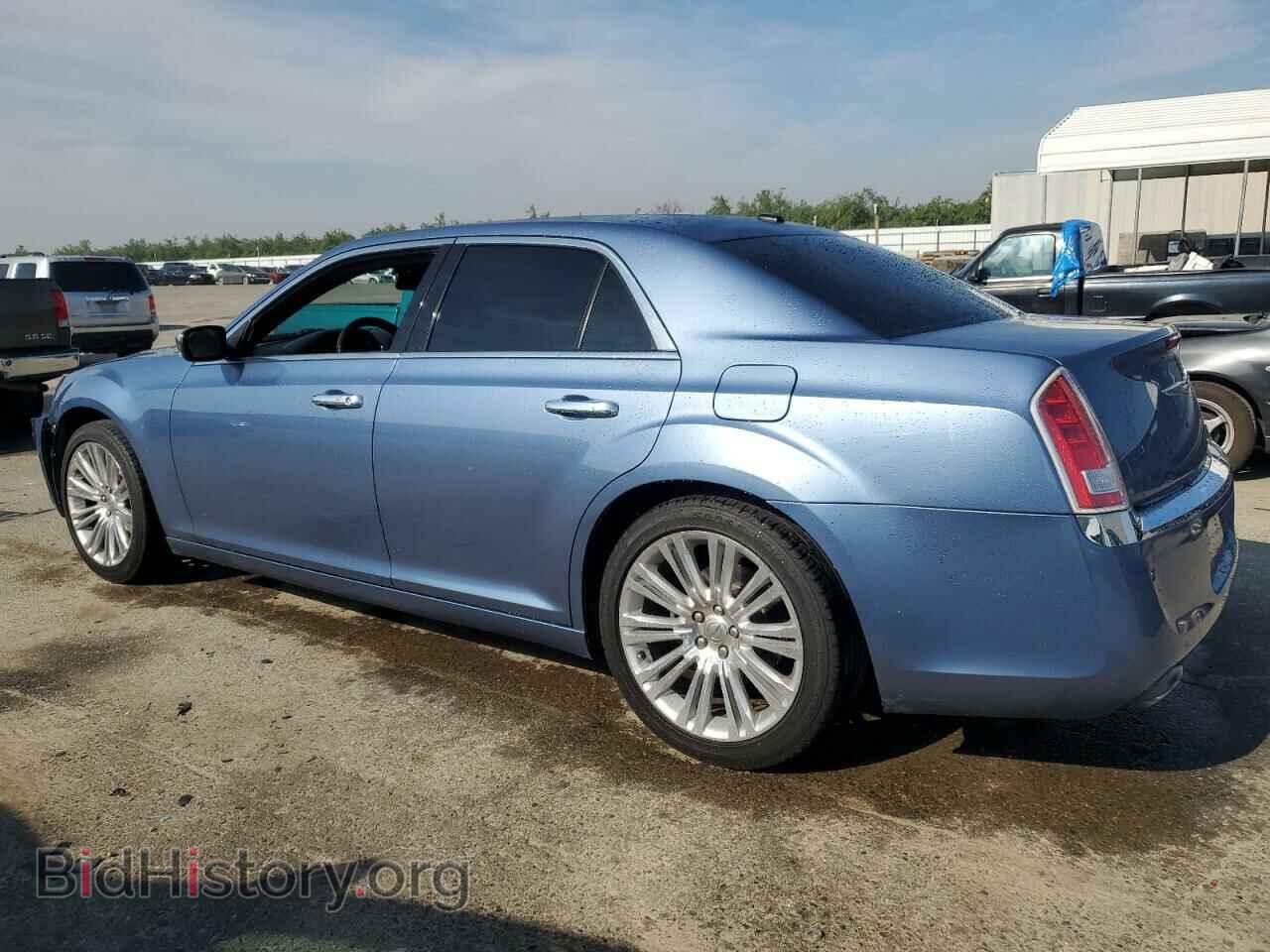 2012 CHRYSLER 300 - VIN: 2C3CCACG3CH100312 - Фото 2