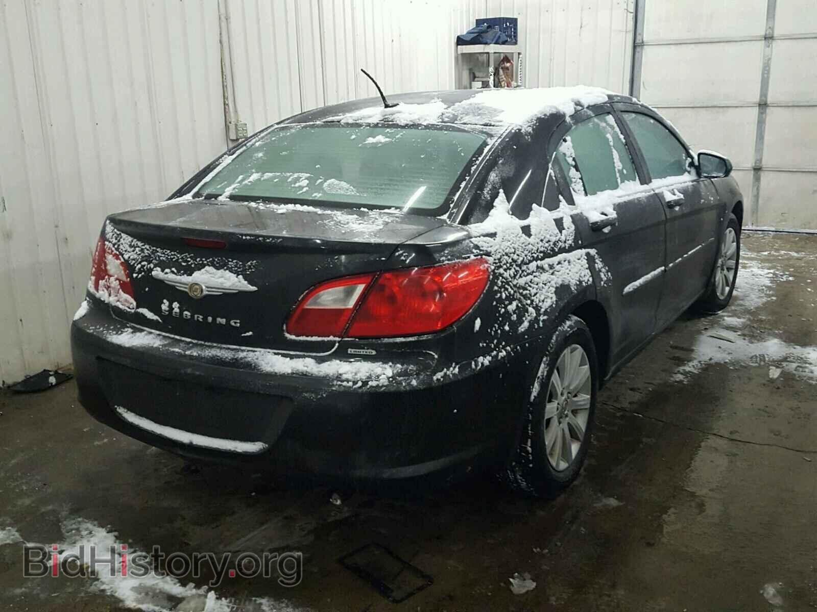 2010 CHRYSLER SEBRING - VIN: 1C3CC5FB1AN228205 - Фото 4