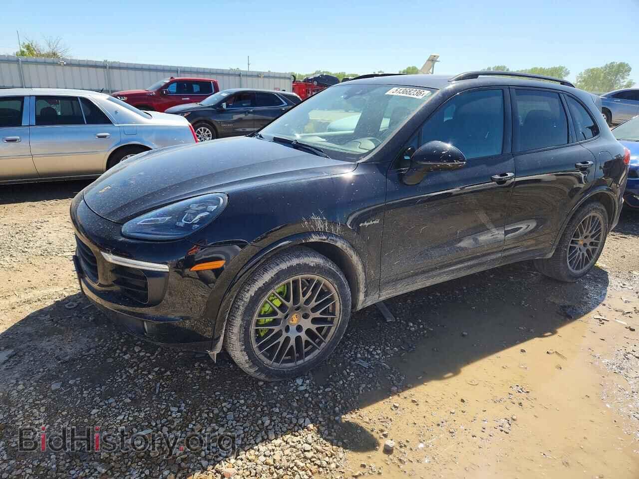 Photo WP1AE2A21HLA68303 - PORSCHE CAYENNE 2017