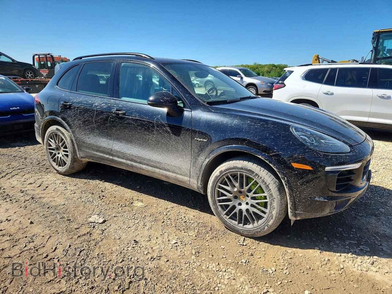2017 PORSCHE CAYENNE - VIN: WP1AE2A21HLA68303 - Фото 4