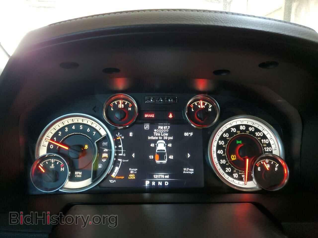 2018 RAM 1500 - VIN: 1C6RR7MTXJS154545 - Фото 9