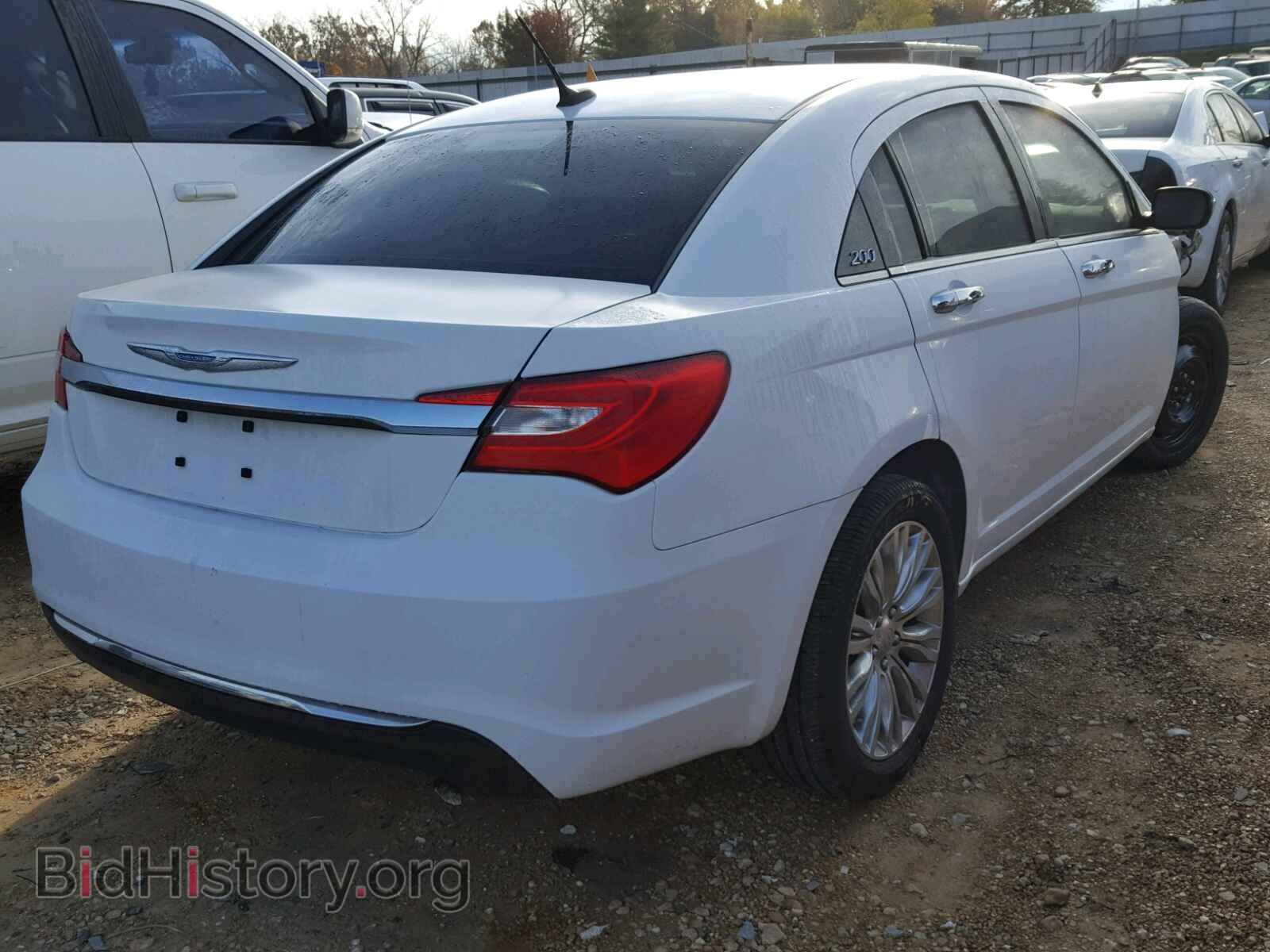 2012 CHRYSLER 200 - VIN: 1C3CCBCB4CN307597 - Фото 4