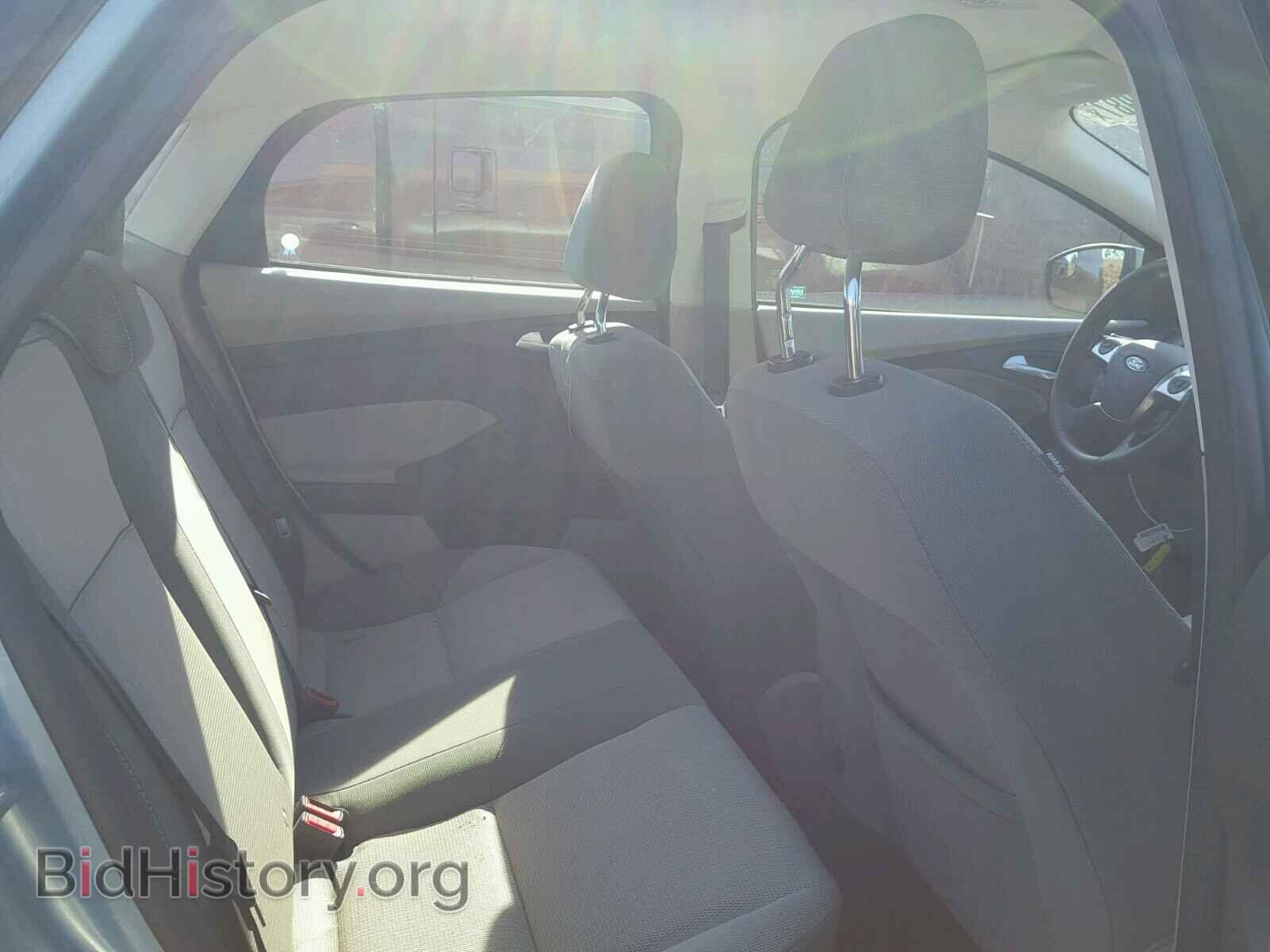 2012 FORD FOCUS - VIN: 1FAHP3F21CL270324 - Photo 6