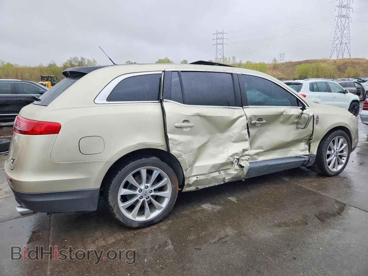2011 LINCOLN MKT - VIN: 2LMHJ5AT9BBJ52253 - Photo 3