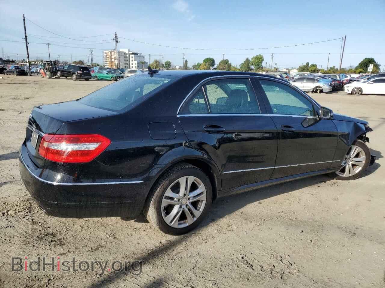 2011 MERCEDES-BENZ E-CLASS - VIN: WDDHF5GB0BA508462 - Фото 3