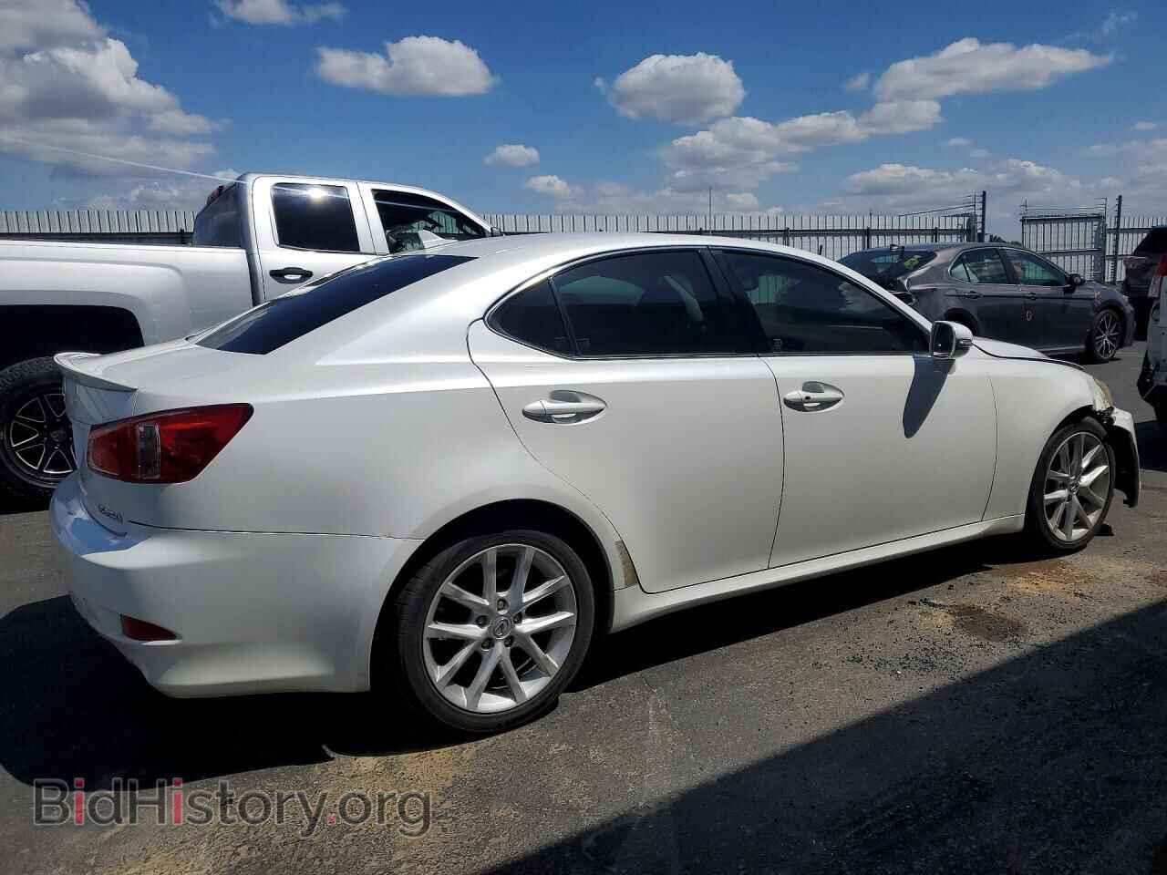 2011 LEXUS IS - VIN: JTHBF5C2XB5139946 - Photo 3