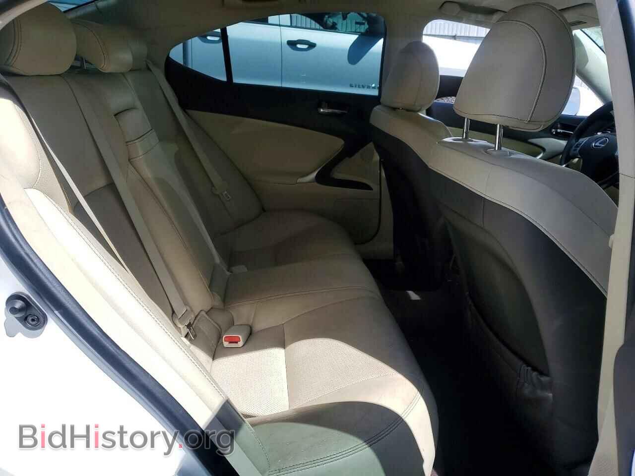 2011 LEXUS IS - VIN: JTHBF5C2XB5139946 - Photo 10