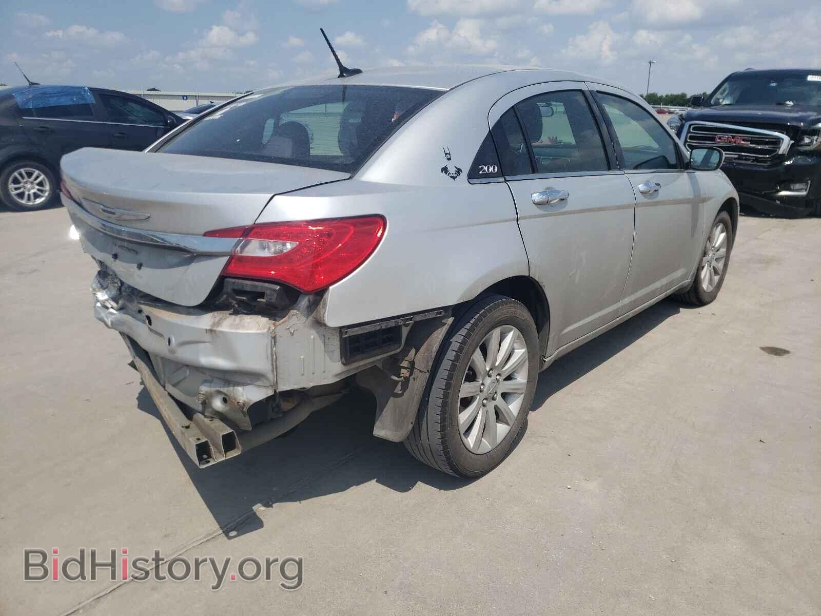 2012 CHRYSLER 200 - VIN: 1C3CCBBB4CN197975 - Фото 4