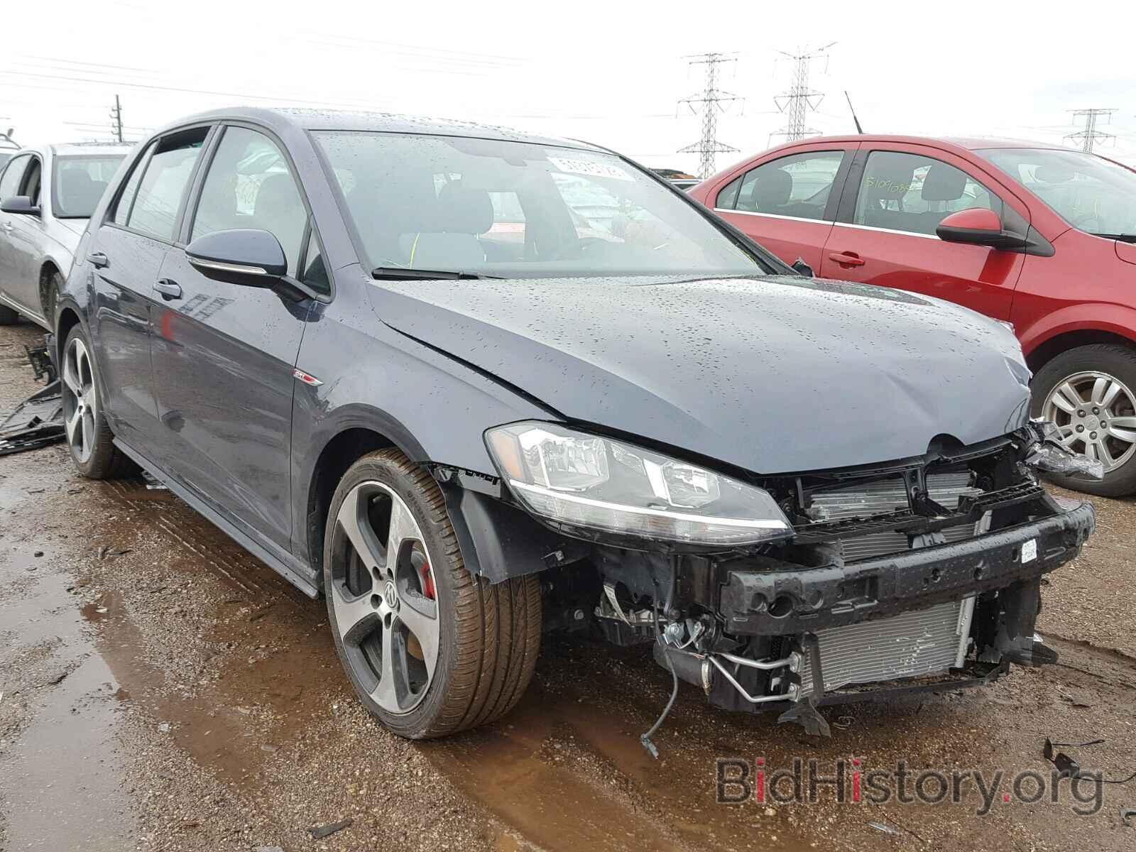 Photo 3VW547AU9JM292554 - VOLKSWAGEN GTI 2018