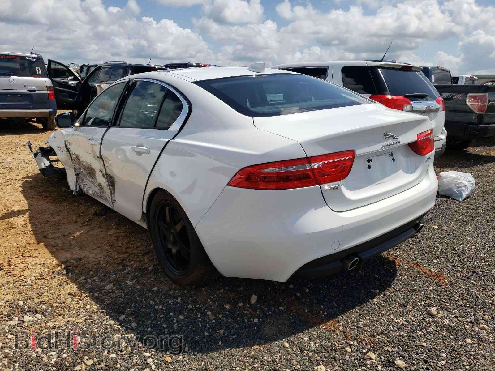 2018 JAGUAR XE - VIN: SAJAR4FX0JCP38808 - Photo 3