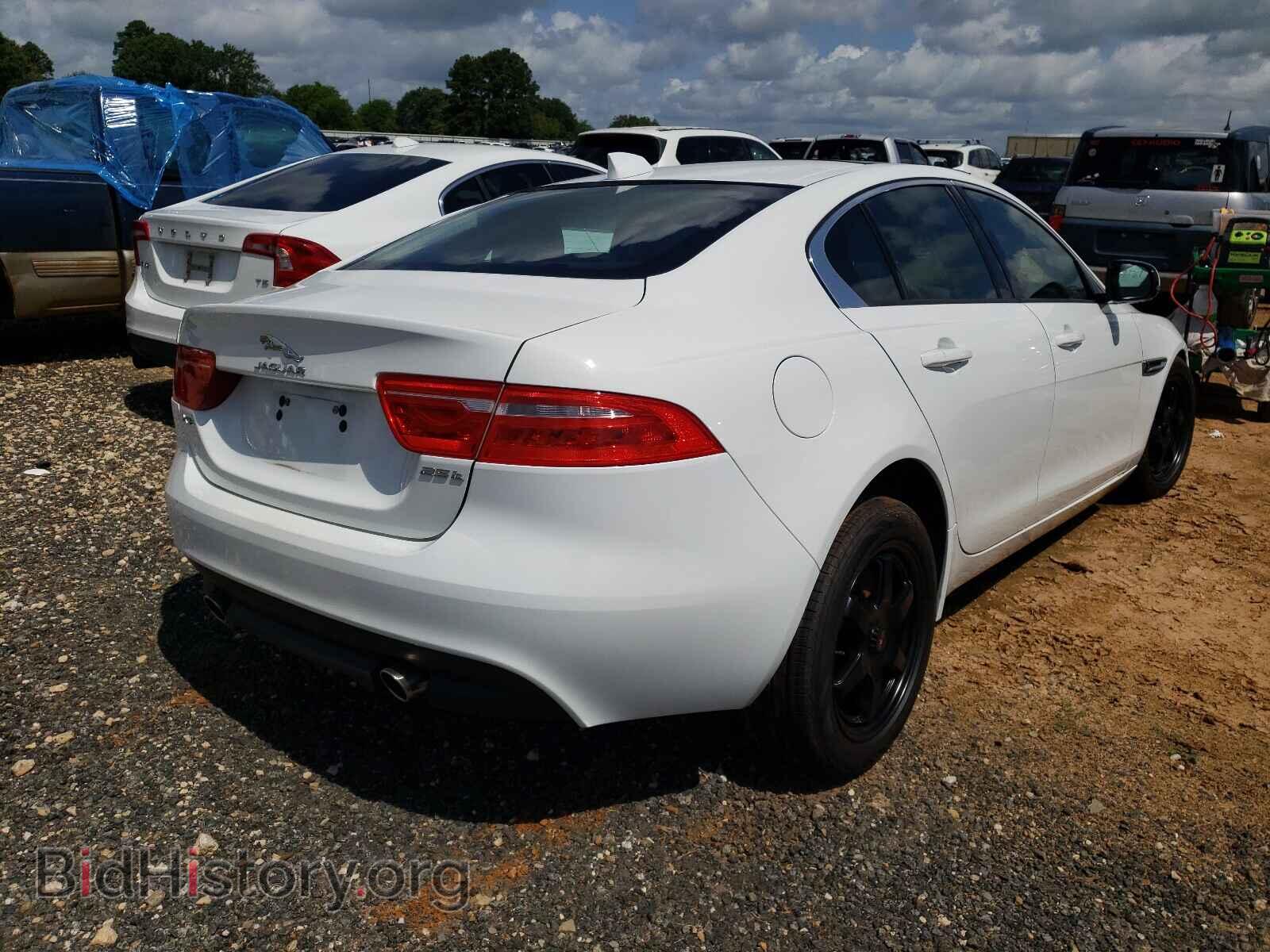 2018 JAGUAR XE - VIN: SAJAR4FX0JCP38808 - Photo 4