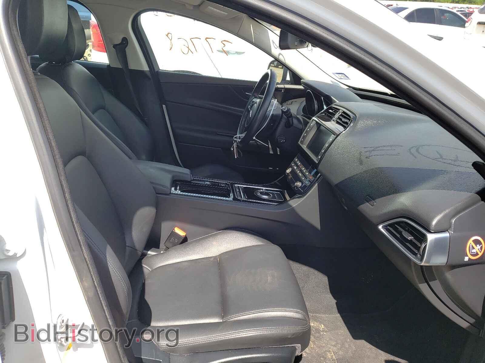 2018 JAGUAR XE - VIN: SAJAR4FX0JCP38808 - Photo 5