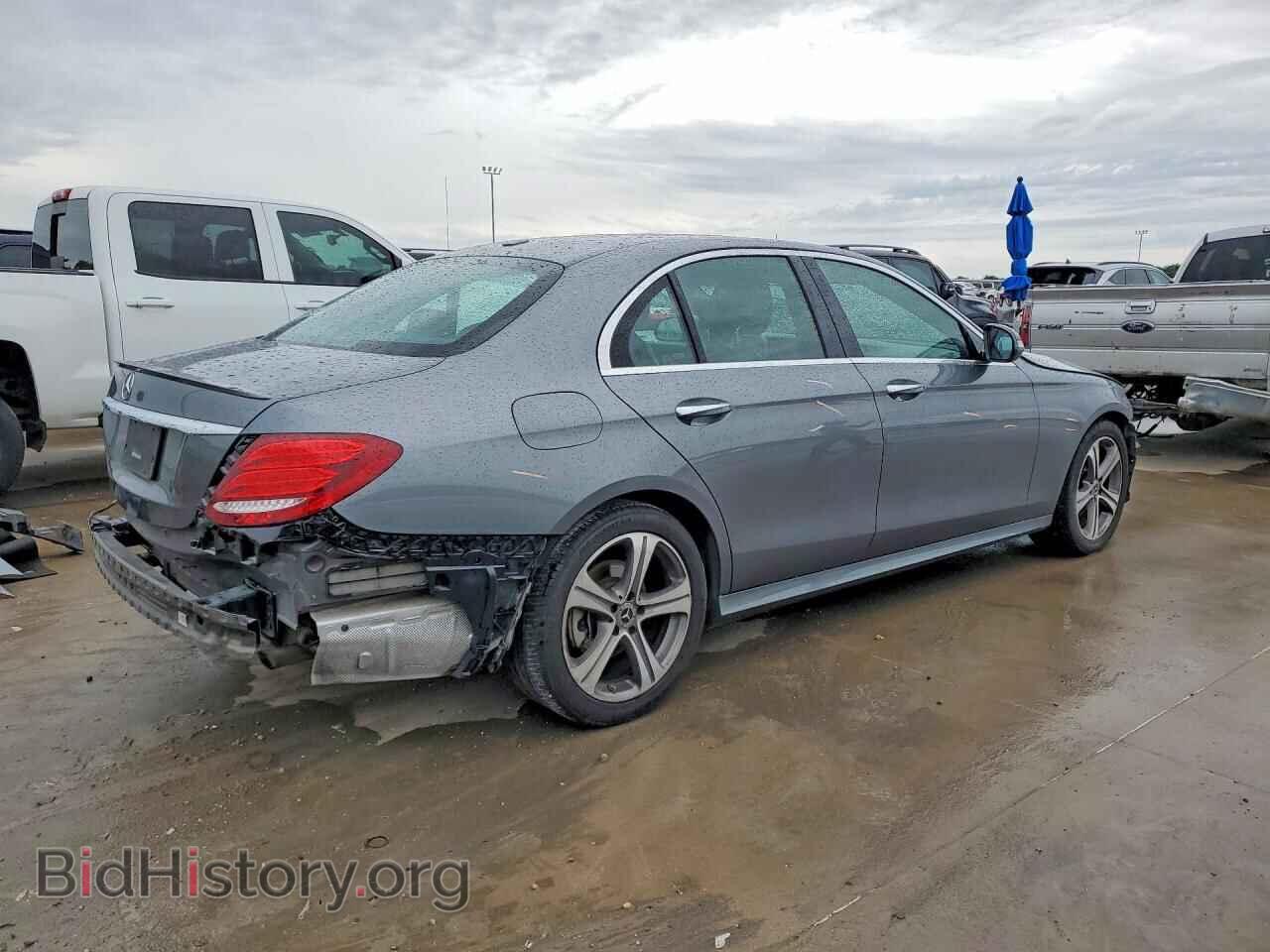 2019 MERCEDES-BENZ E-CLASS - VIN: WDDZF4JB7KA664201 - Фото 3