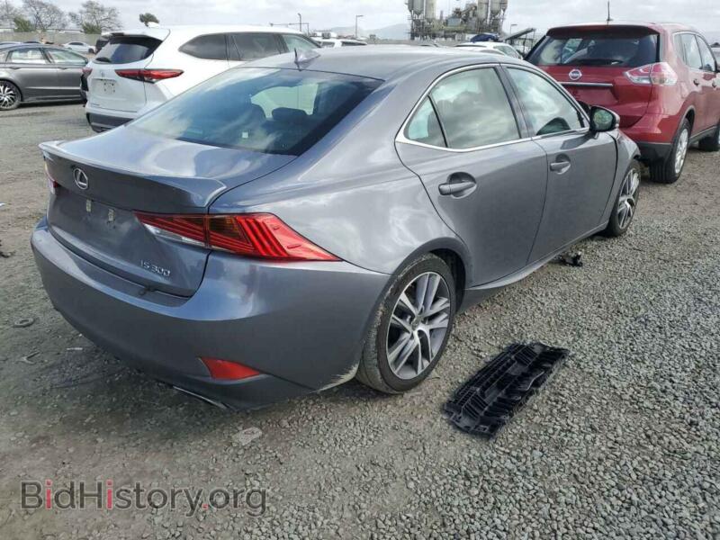 2019 Lexus IS (VIN JTHBA1D22K5096872) — photo 3 of 12