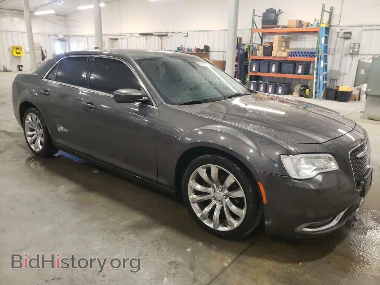 2016 CHRYSLER 300 - VIN: 2C3CCAAG2GH348981 - Фото 4