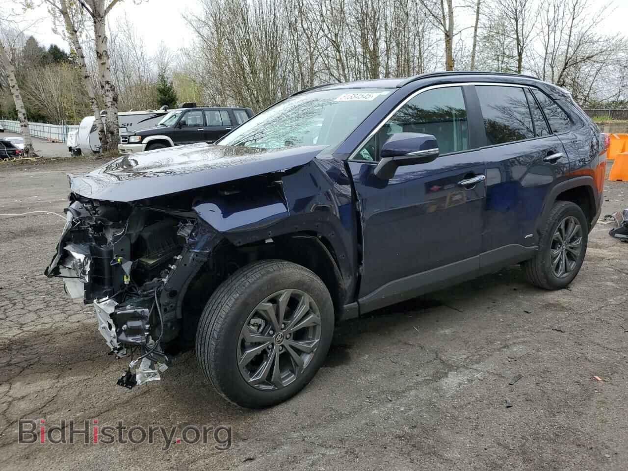Фотография 2T3D6RFV1RW050938 - TOYOTA RAV4 2024