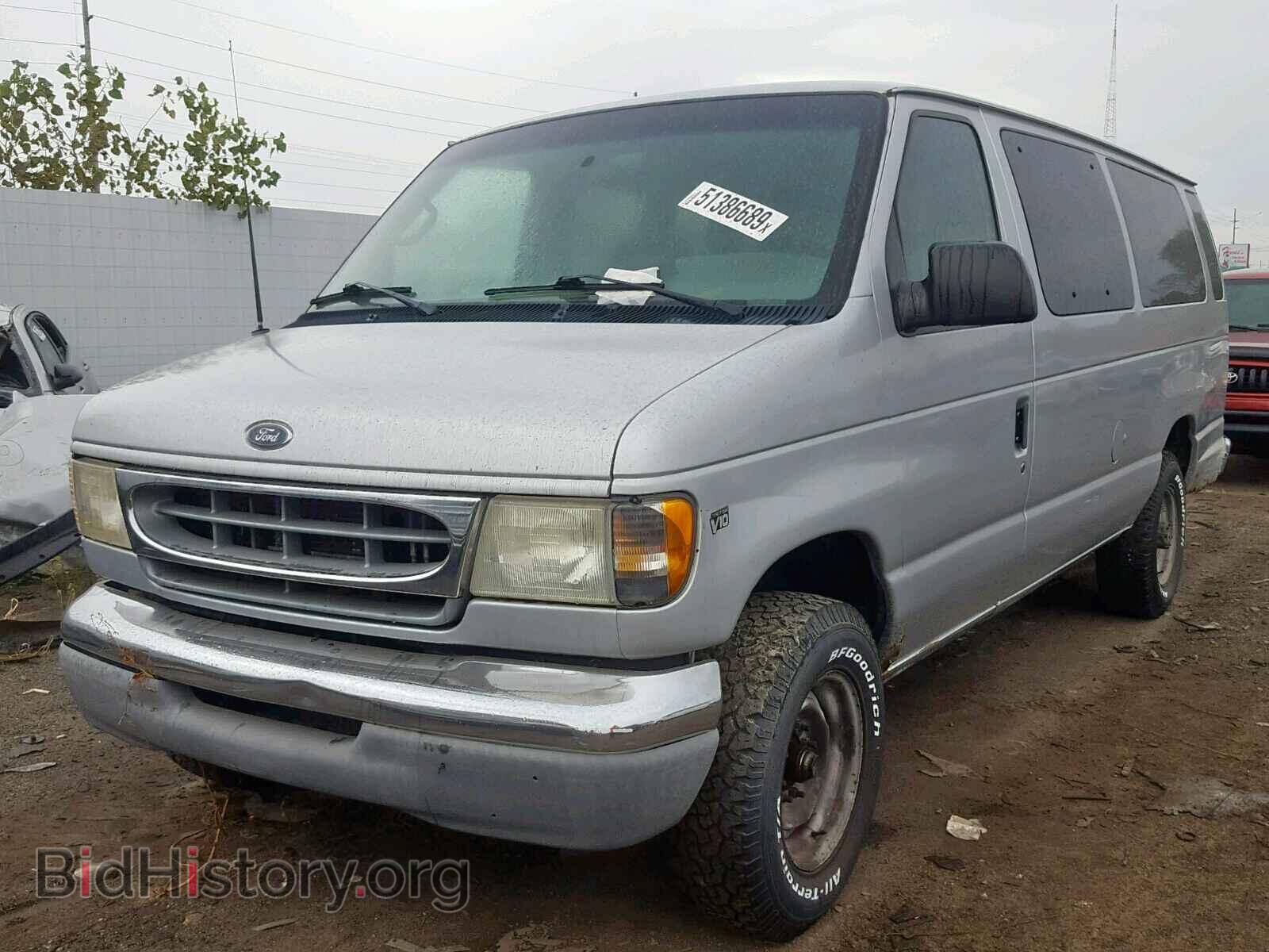 2001 FORD ECONOLINE - VIN: 1FBSS31SX1HB18617 - Photo 2