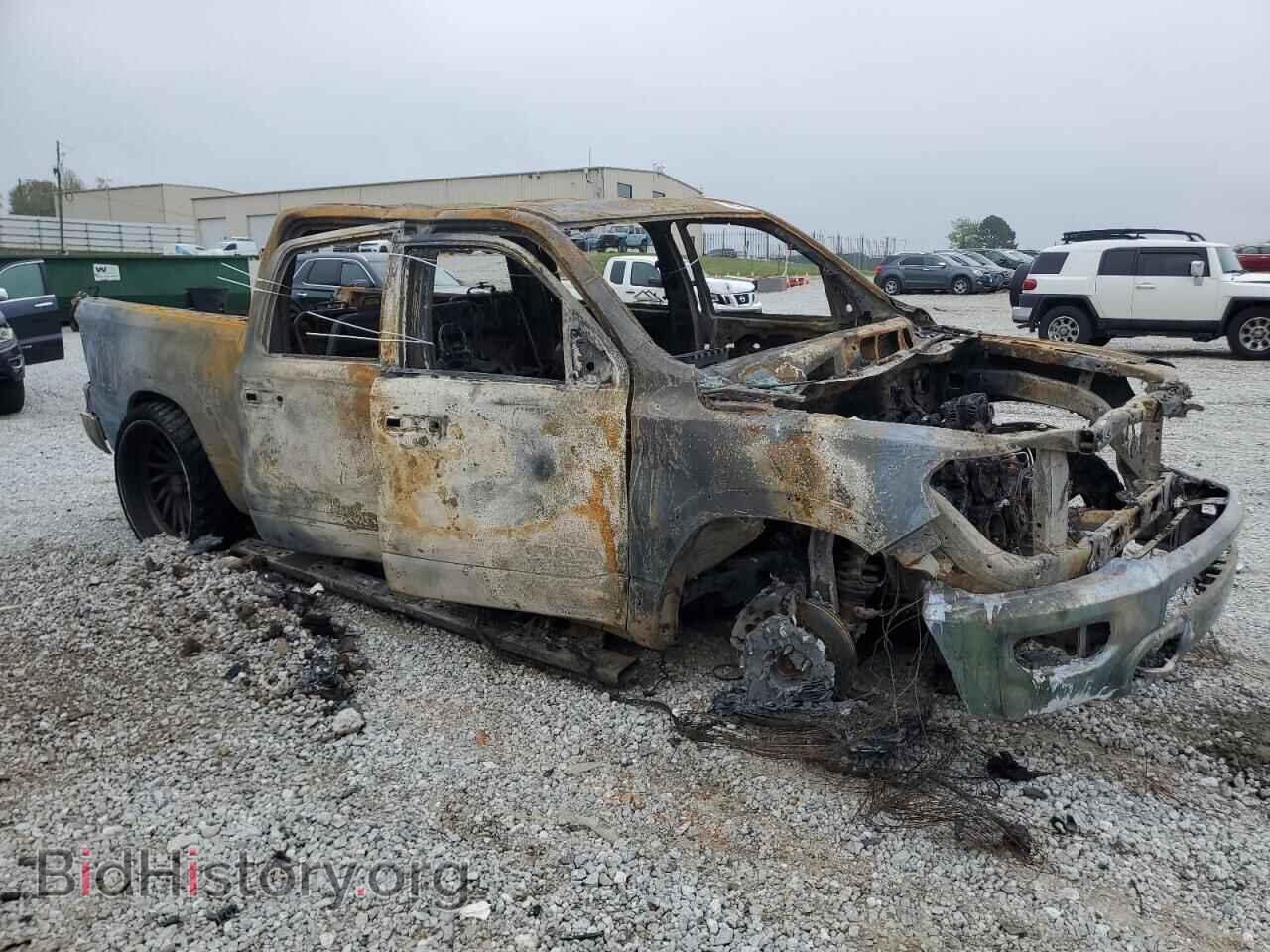 2019 RAM 1500 - VIN: 1C6SRFJT7KN556734 - Фото 4