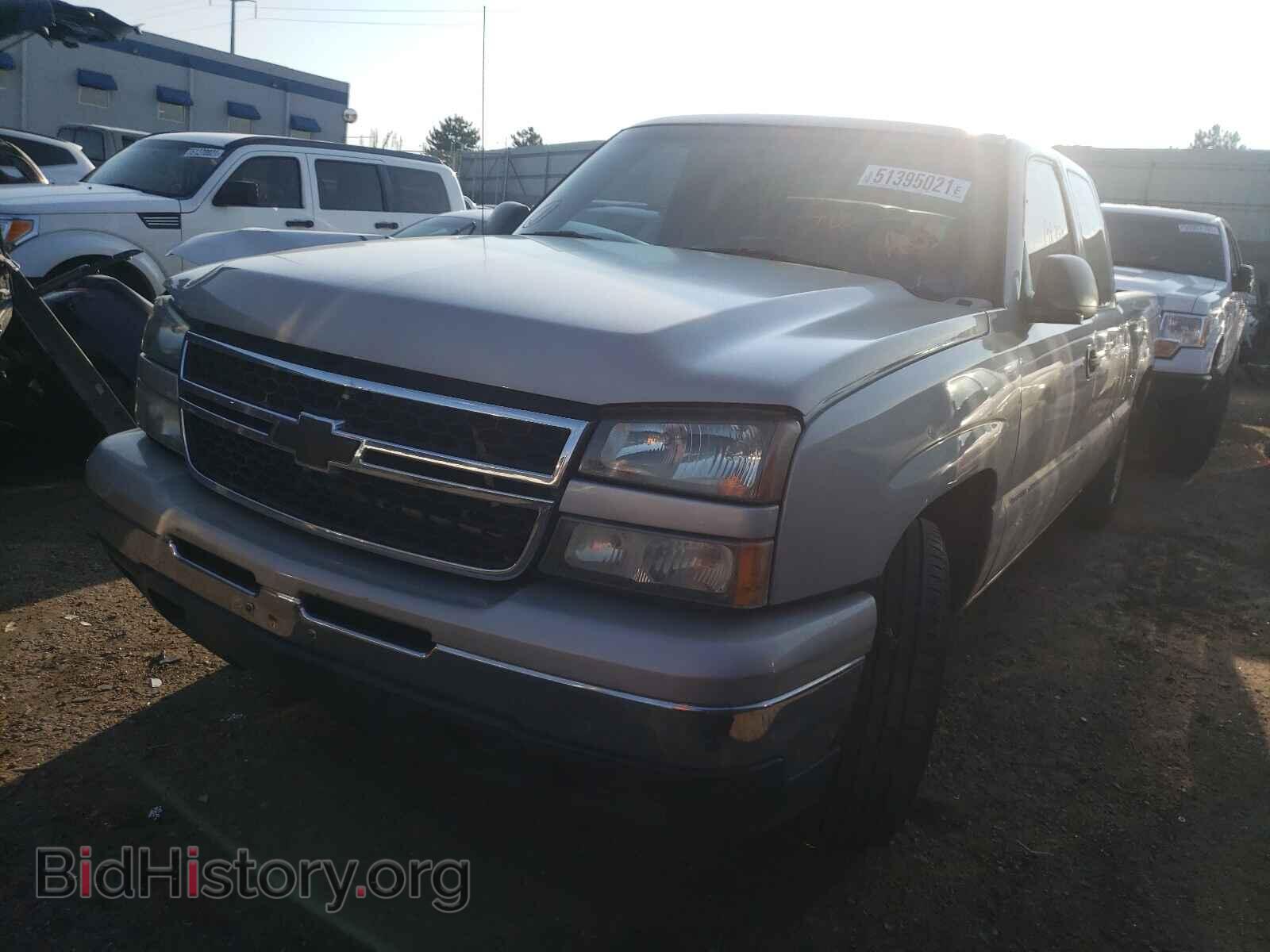 2006 CHEVROLET SILVERADO - VIN: 1GCEC19V56Z103677 - Фото 2