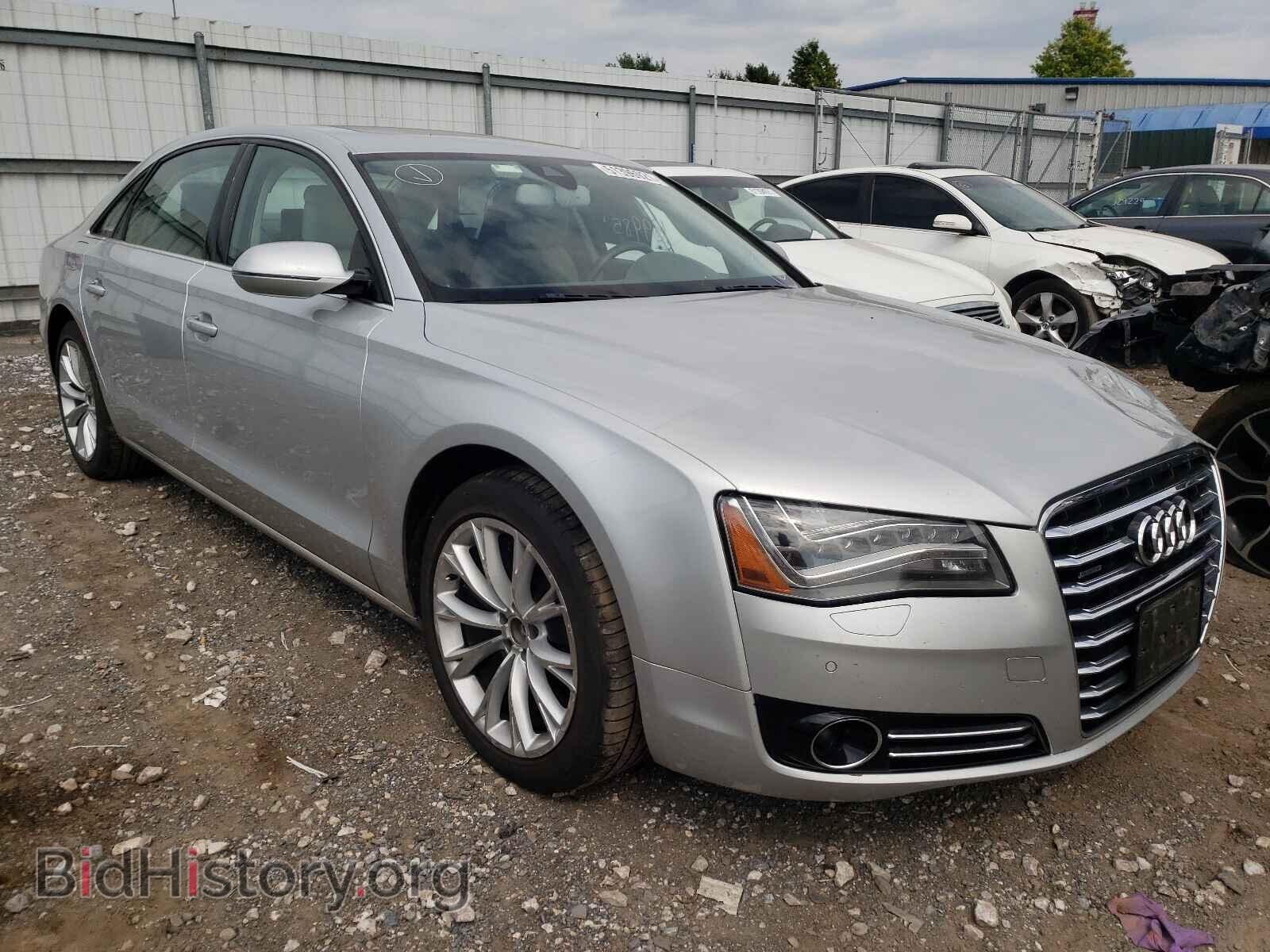 Photo WAURVAFD0BN013410 - AUDI A8 2011