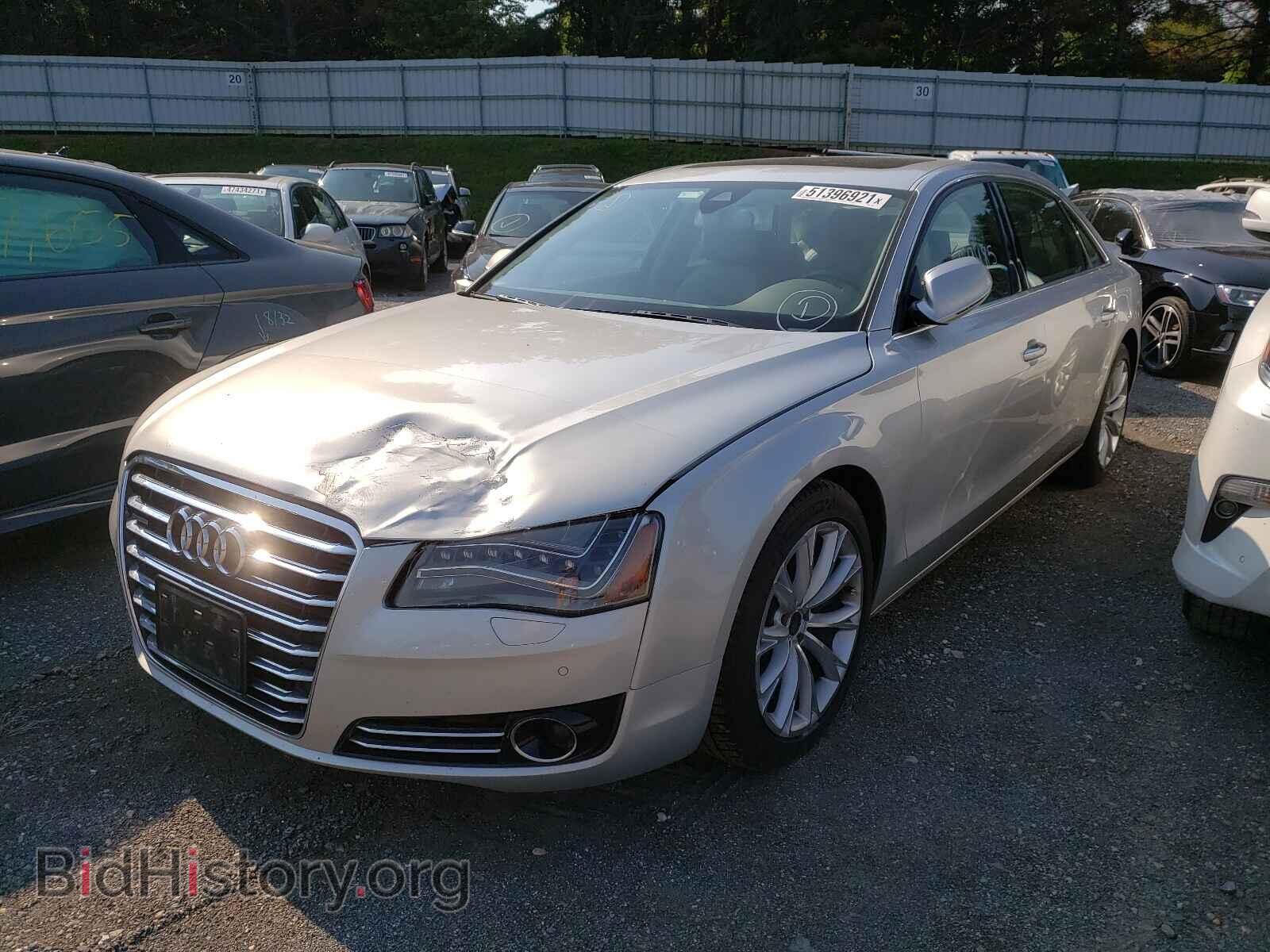 2011 AUDI A8 - VIN: WAURVAFD0BN013410 - Фото 2