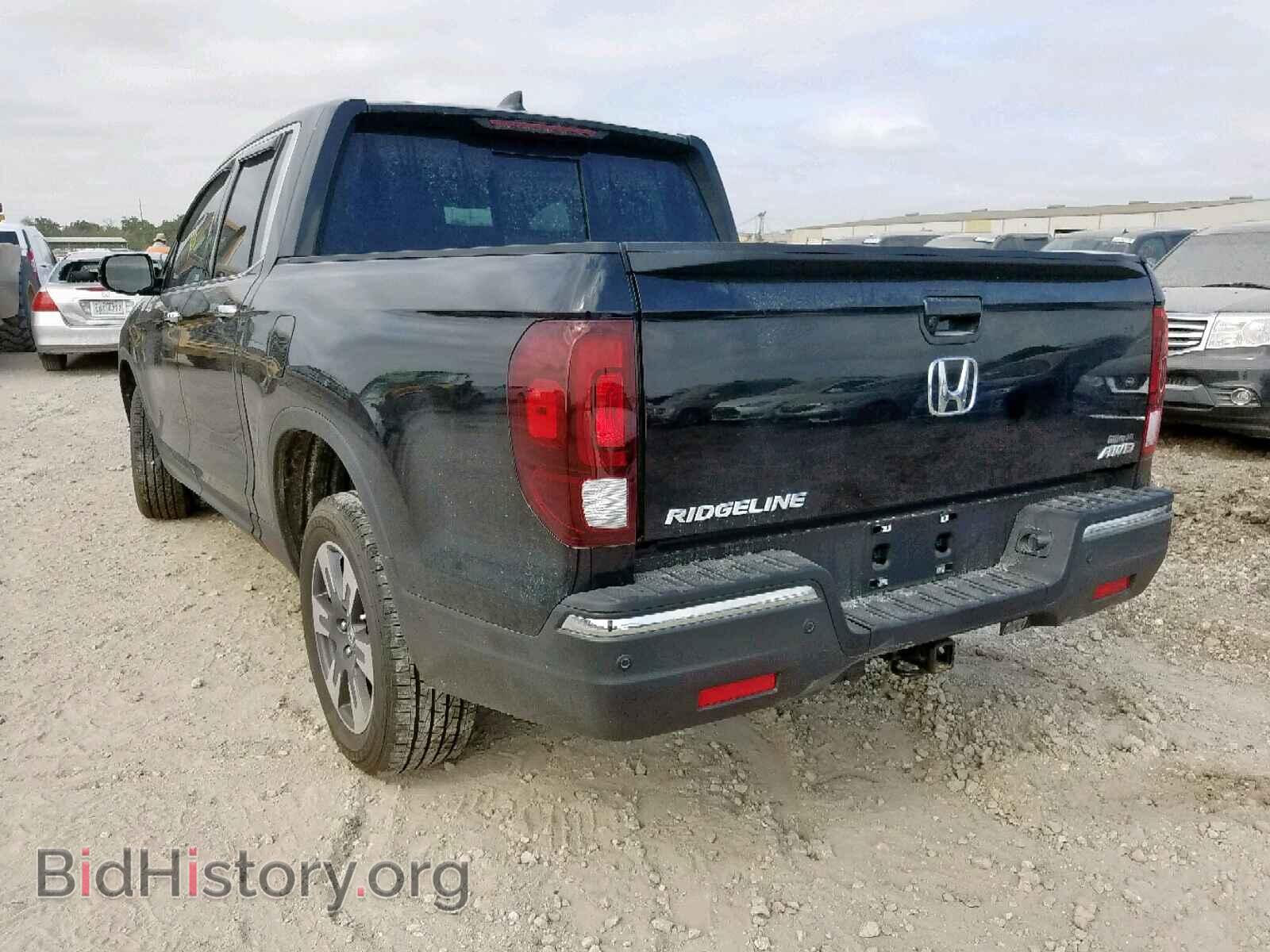 2019 HONDA RIDGELINE - VIN: 5FPYK3F76KB002723 - Фото 3