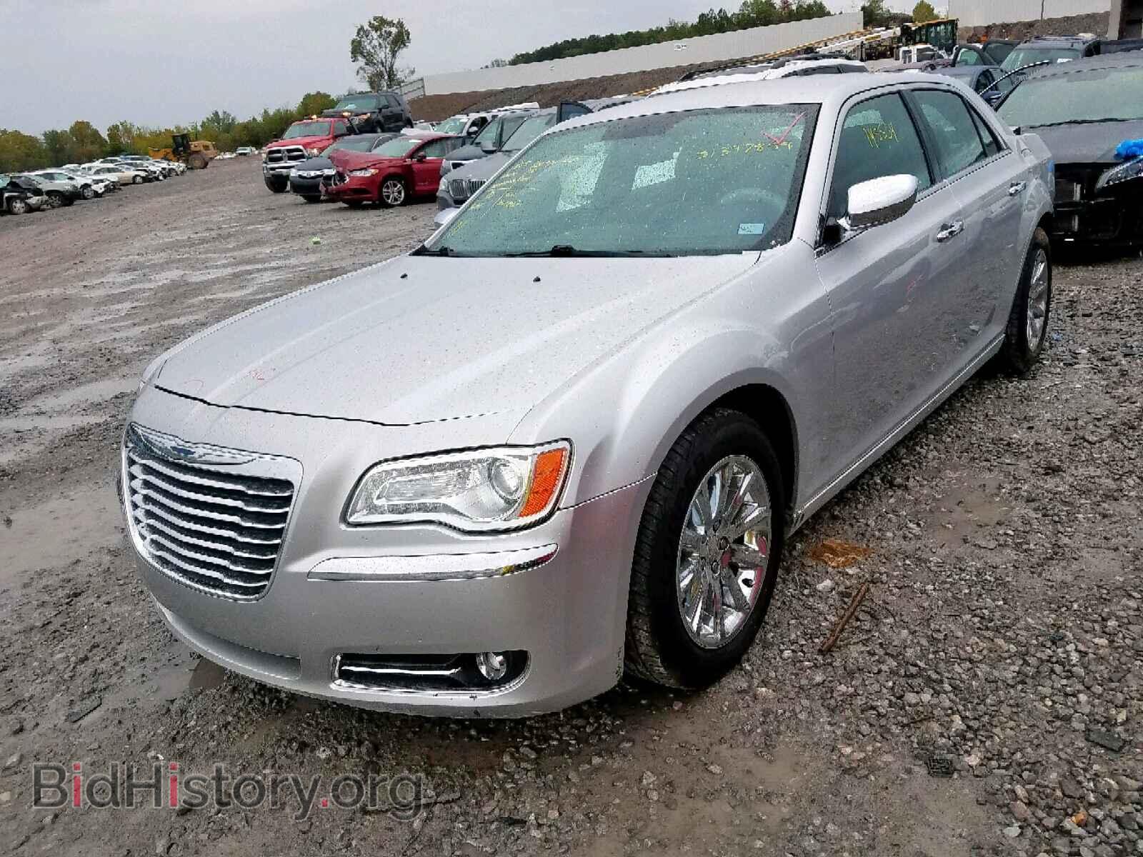 2012 CHRYSLER 300 - VIN: 2C3CCACG8CH249069 - Photo 2