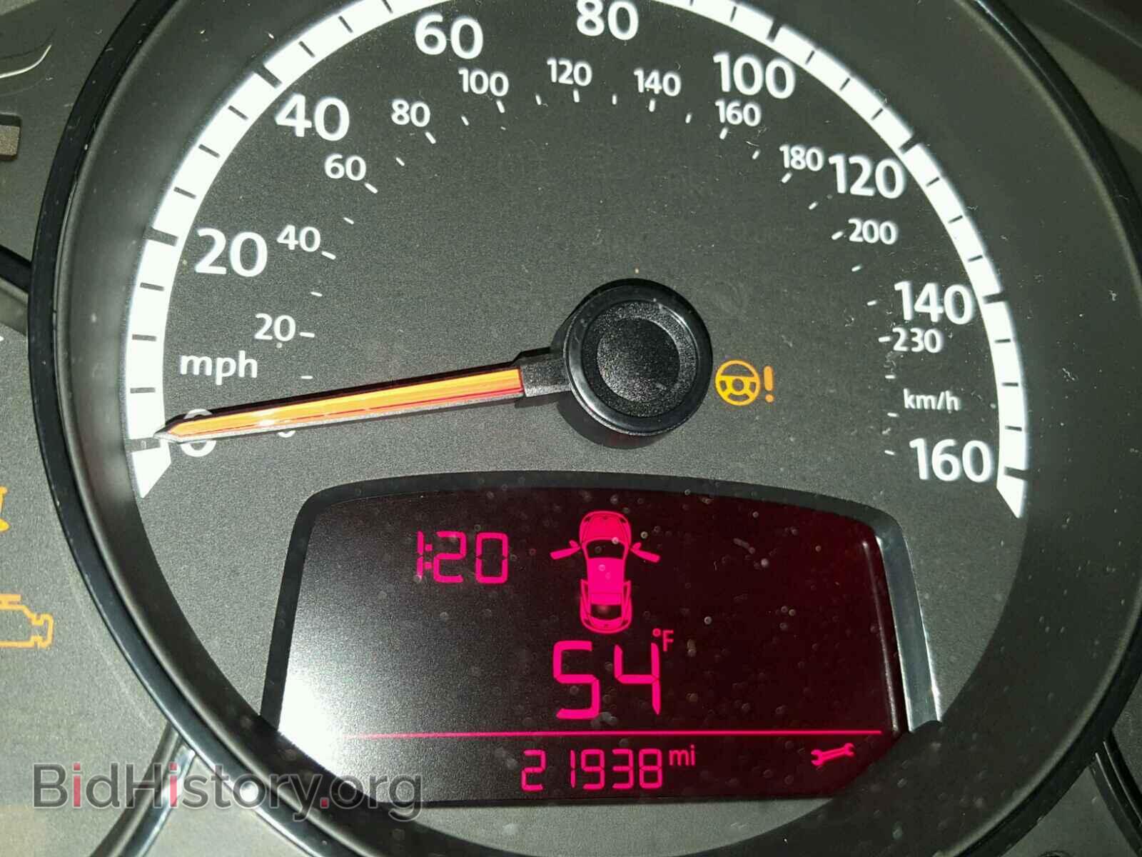 2015 VOLKSWAGEN BEETLE - VIN: 3VWF17AT7FM633896 - Фото 8
