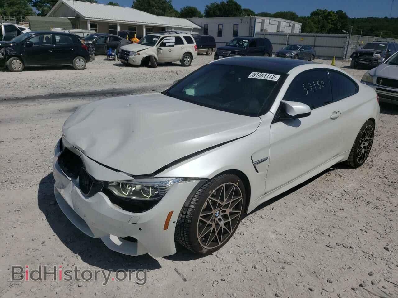 2015 BMW M4 - VIN: WBS3R9C58FK331199 - Фото 2