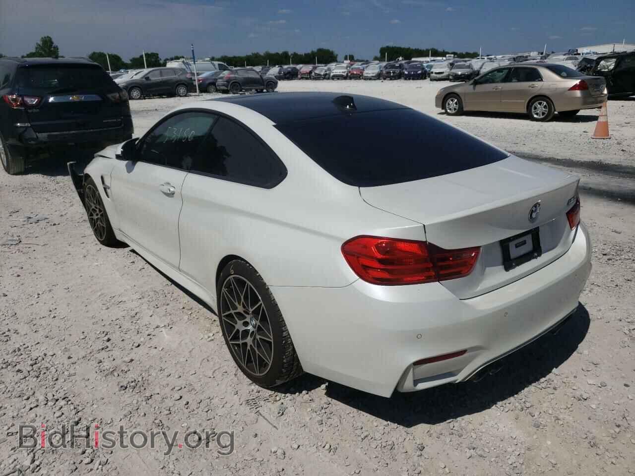 2015 BMW M4 - VIN: WBS3R9C58FK331199 - Фото 3