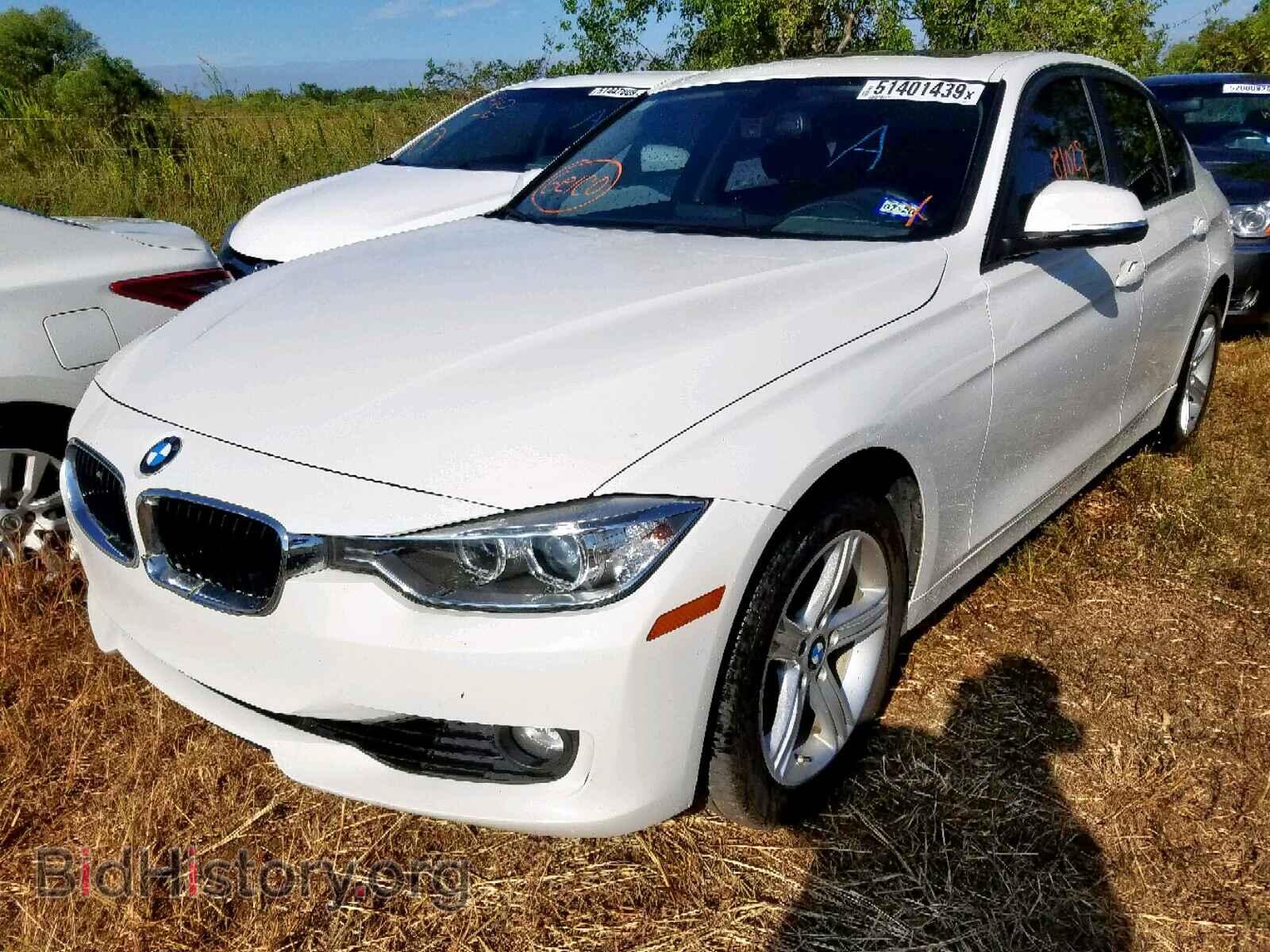 2012 BMW 3 SERIES - VIN: WBA3A5C55CF257992 - Фото 2